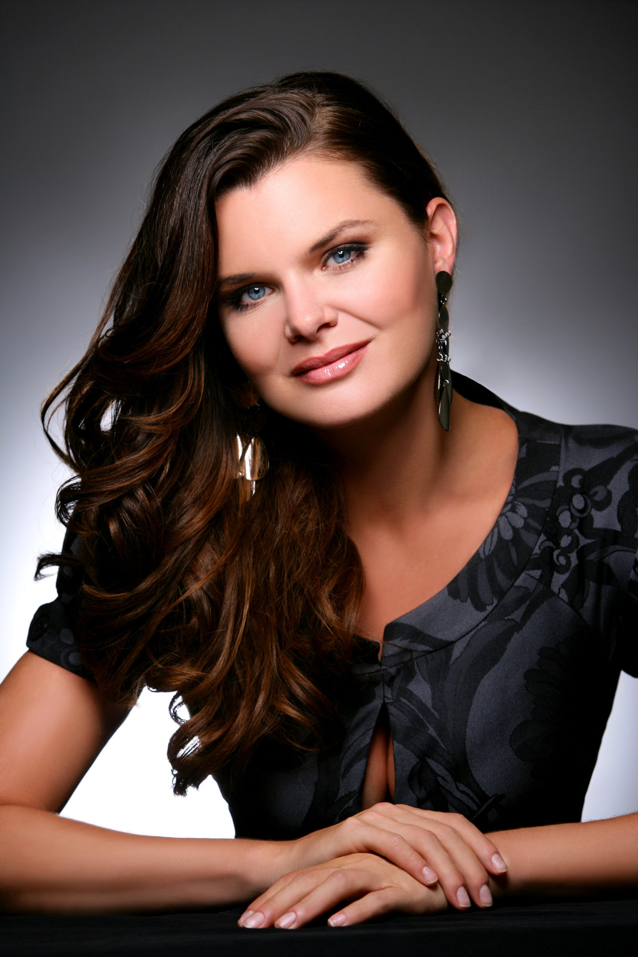 Heather Tom leaked wallpapers