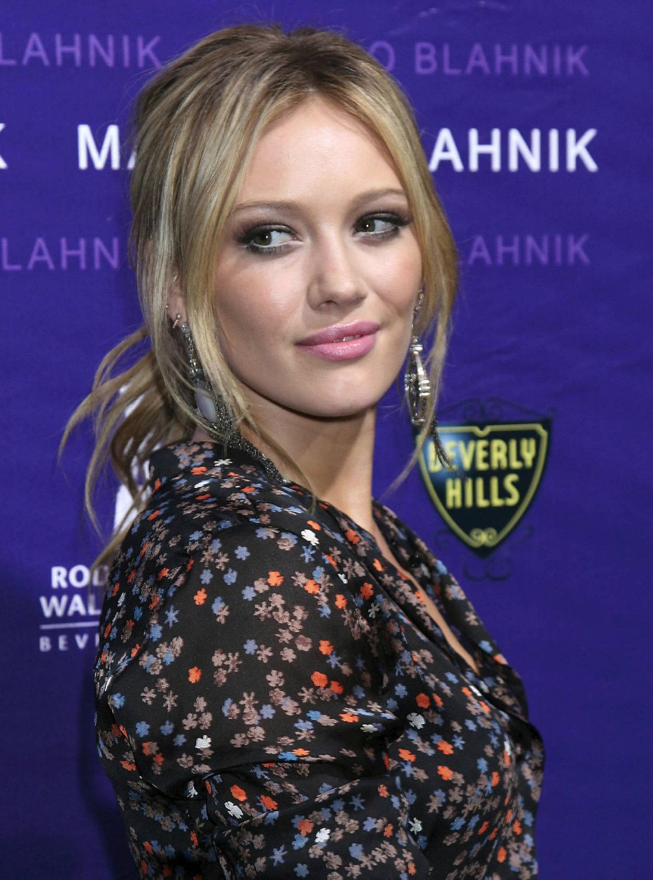 Hilary Duff leaked wallpapers