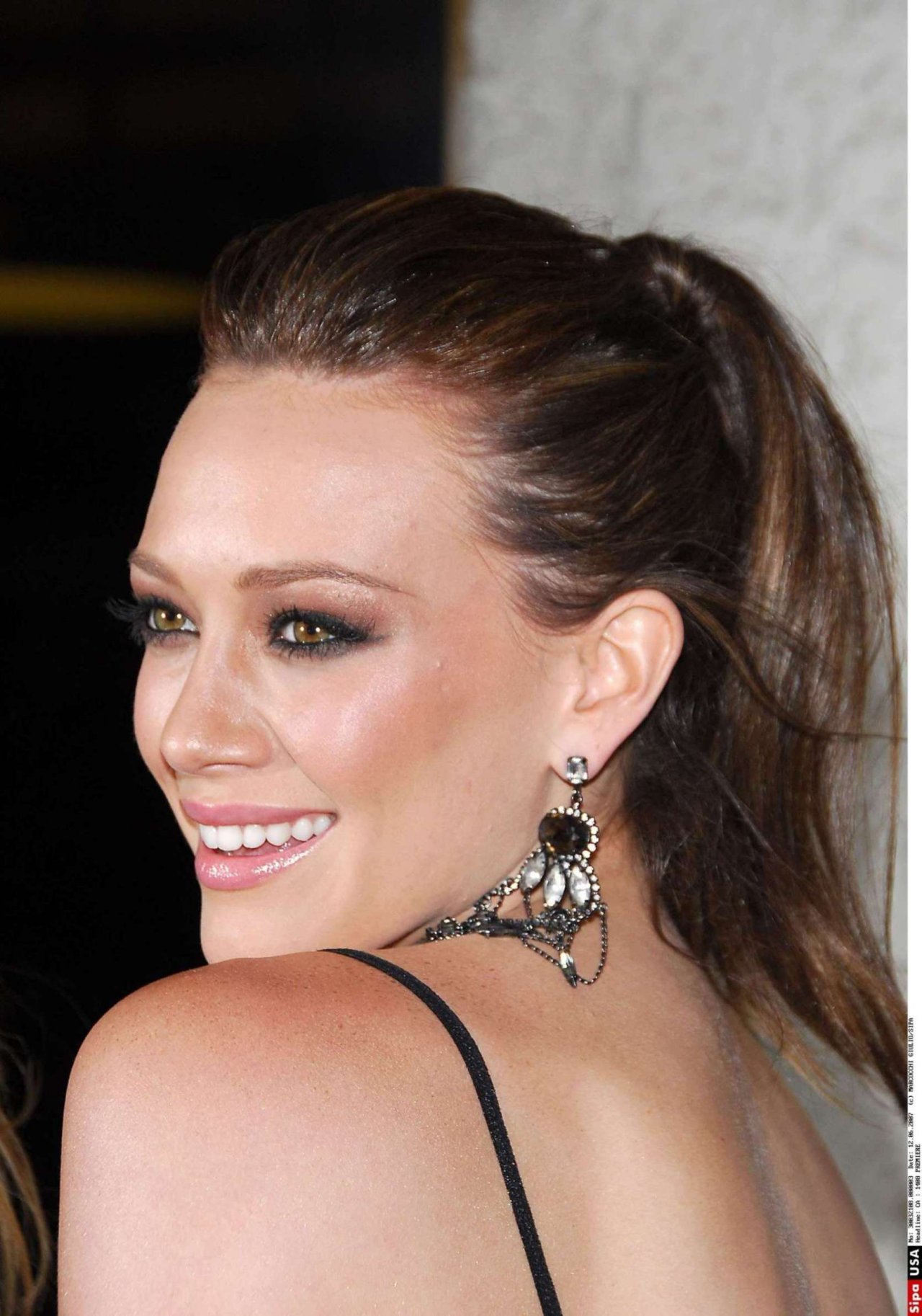 Hilary Duff leaked wallpapers