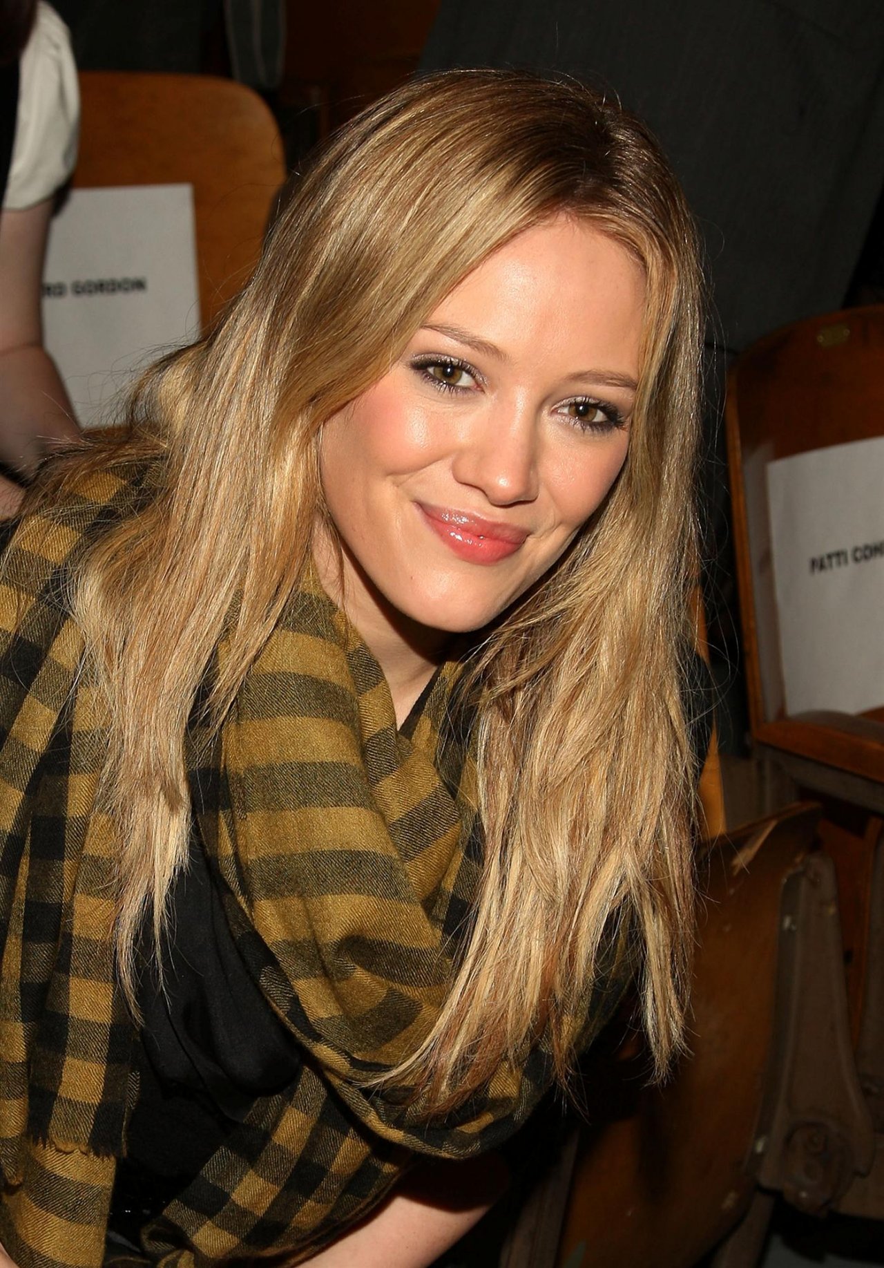 Hilary Duff leaked wallpapers
