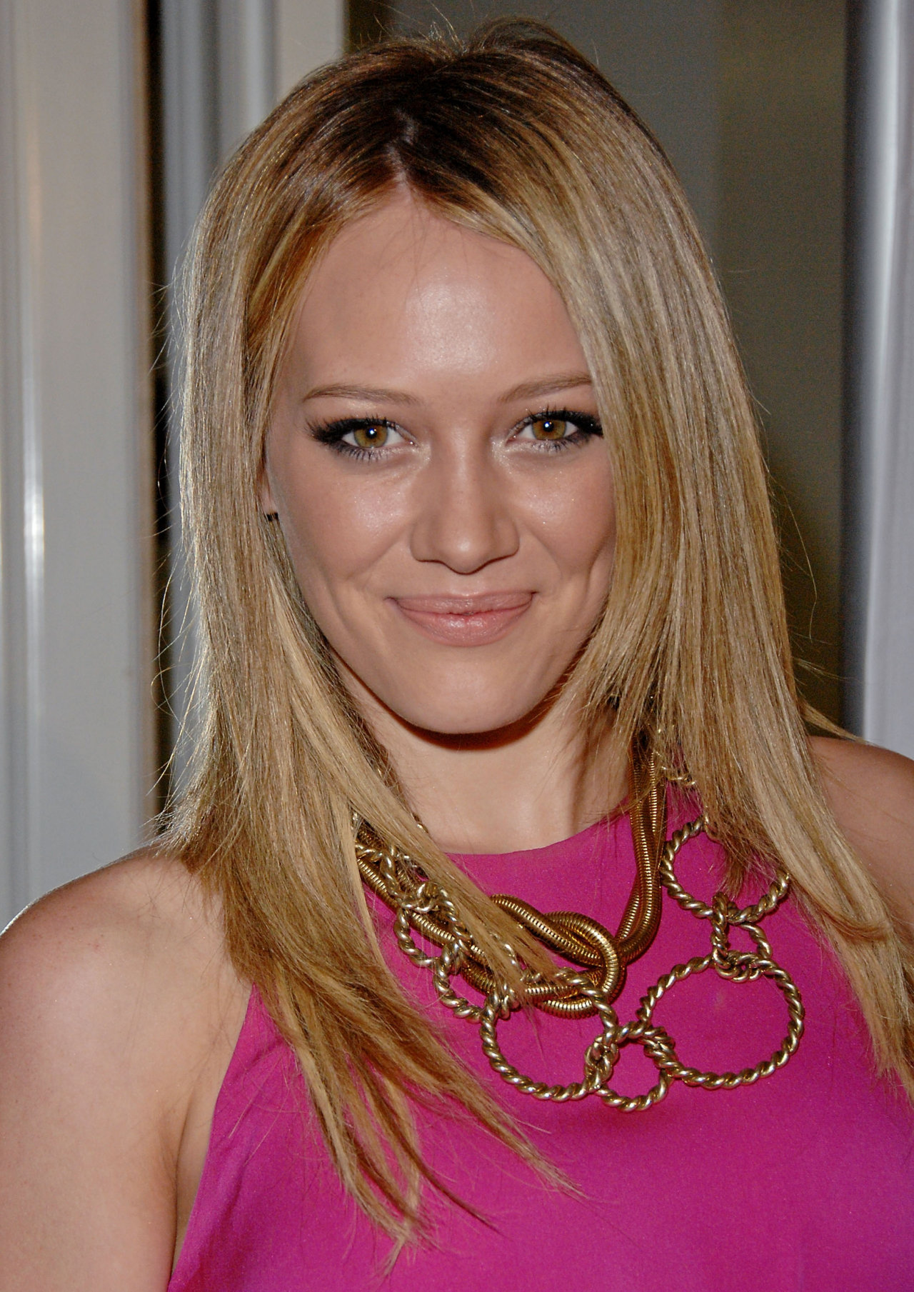 Hilary Duff leaked wallpapers