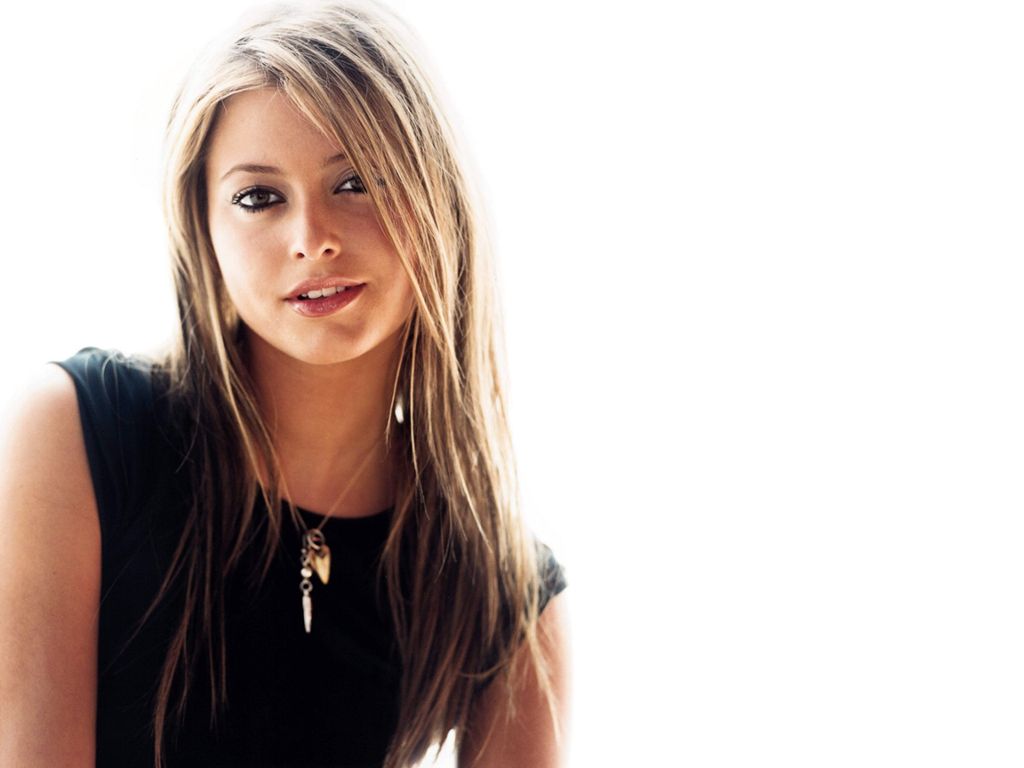 Holly Valance leaked wallpapers