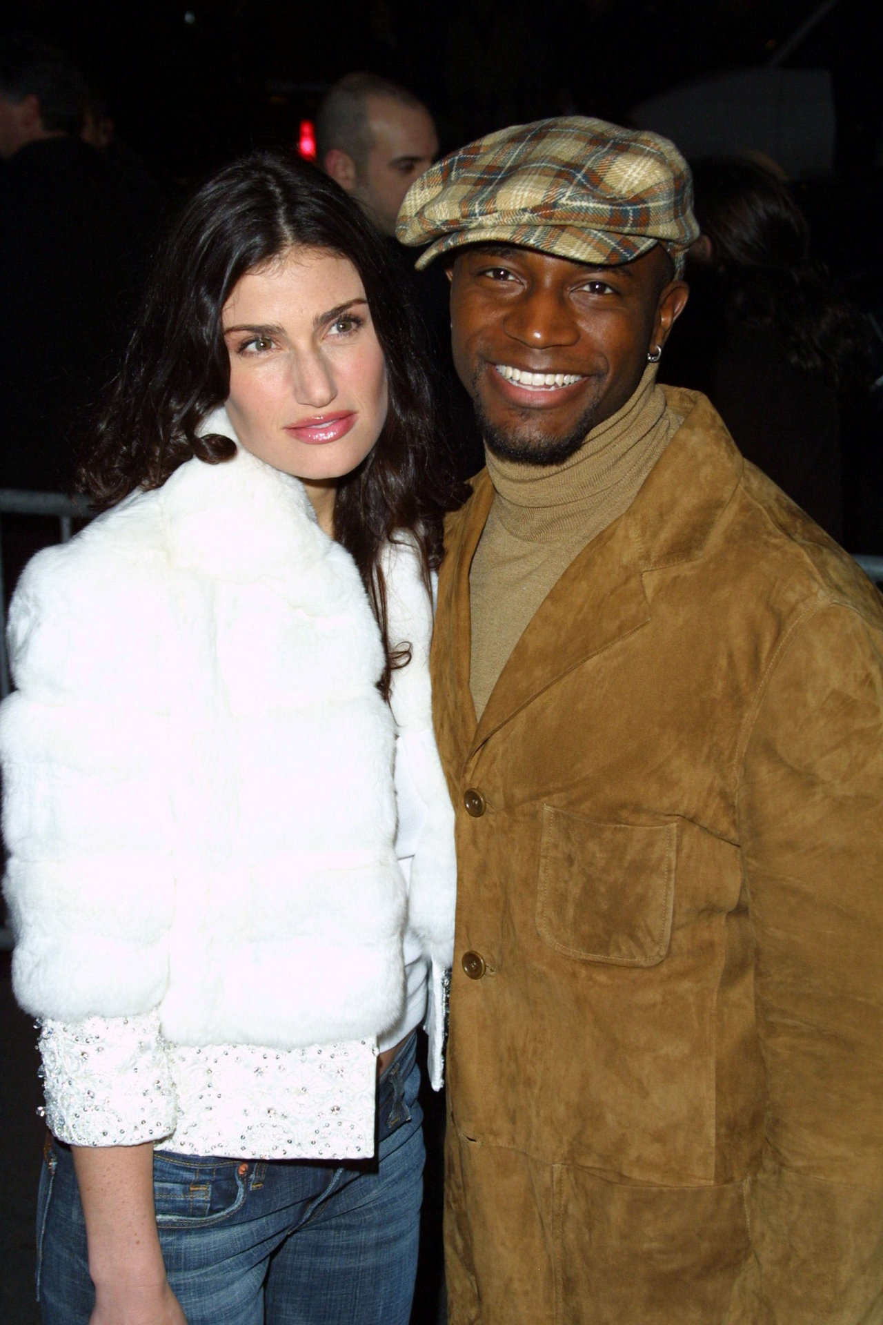 Idina Menzel leaked wallpapers
