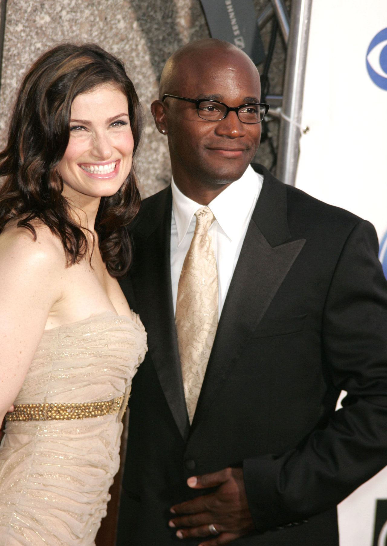 Idina Menzel leaked wallpapers