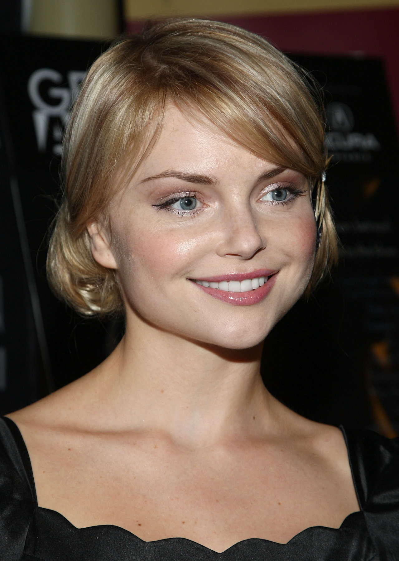 Izabella Miko leaked wallpapers