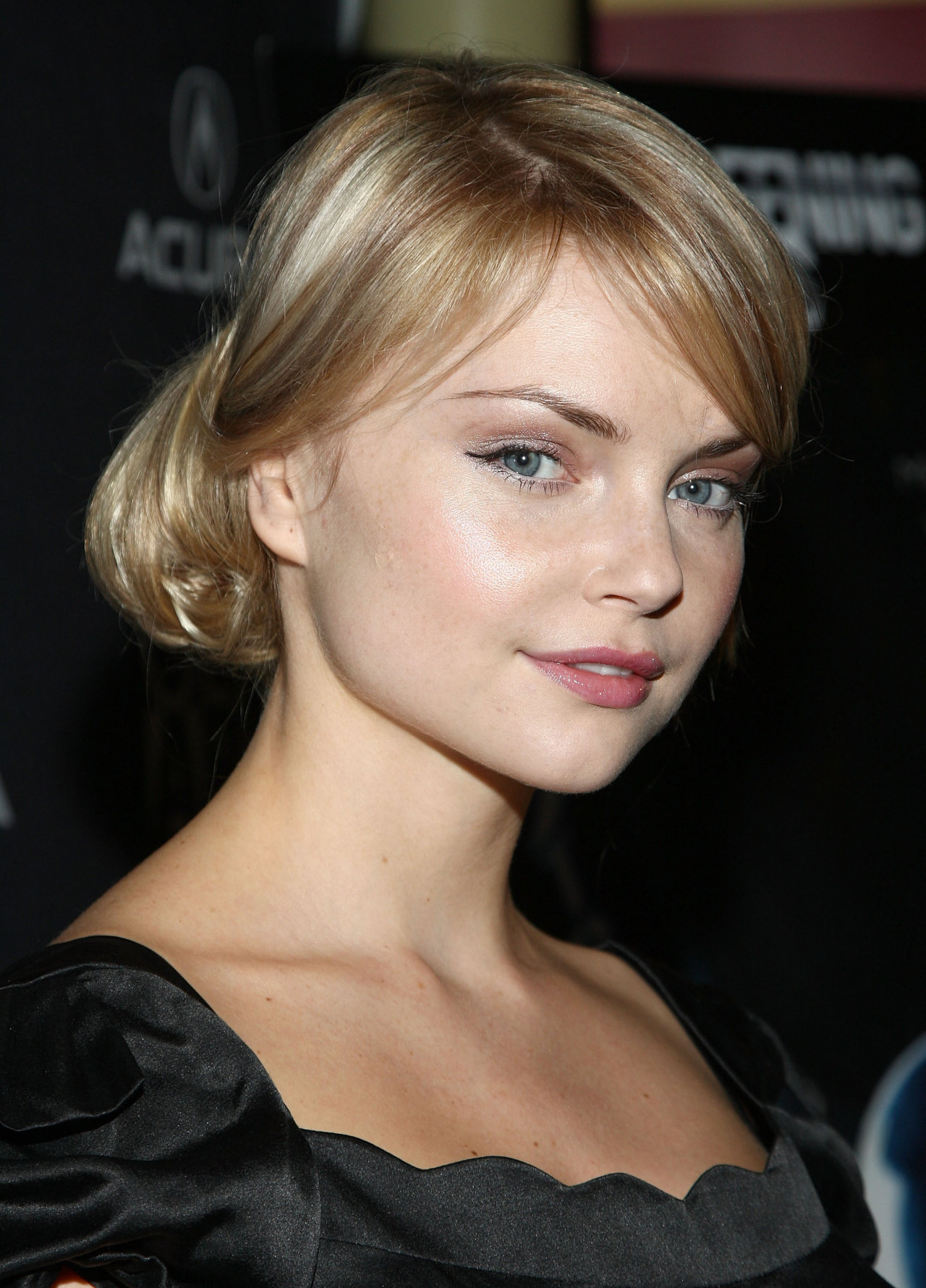 Izabella Miko leaked wallpapers