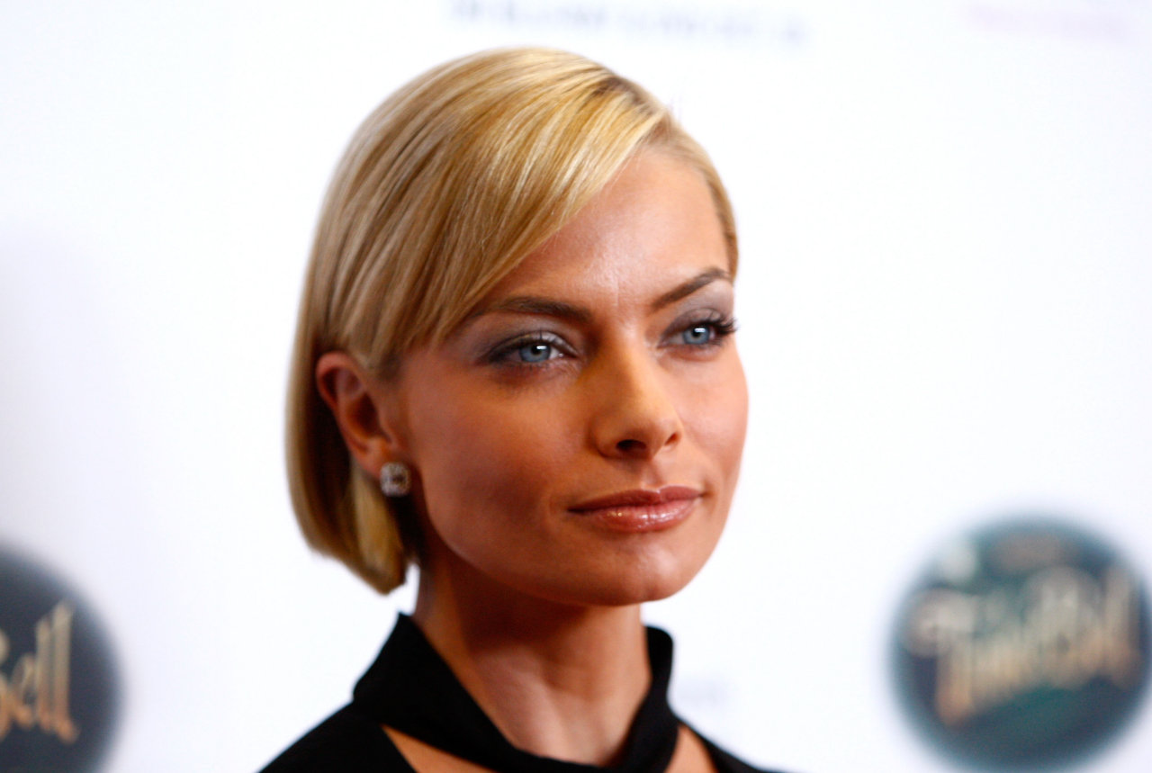 Jaime Pressly leaked wallpapers