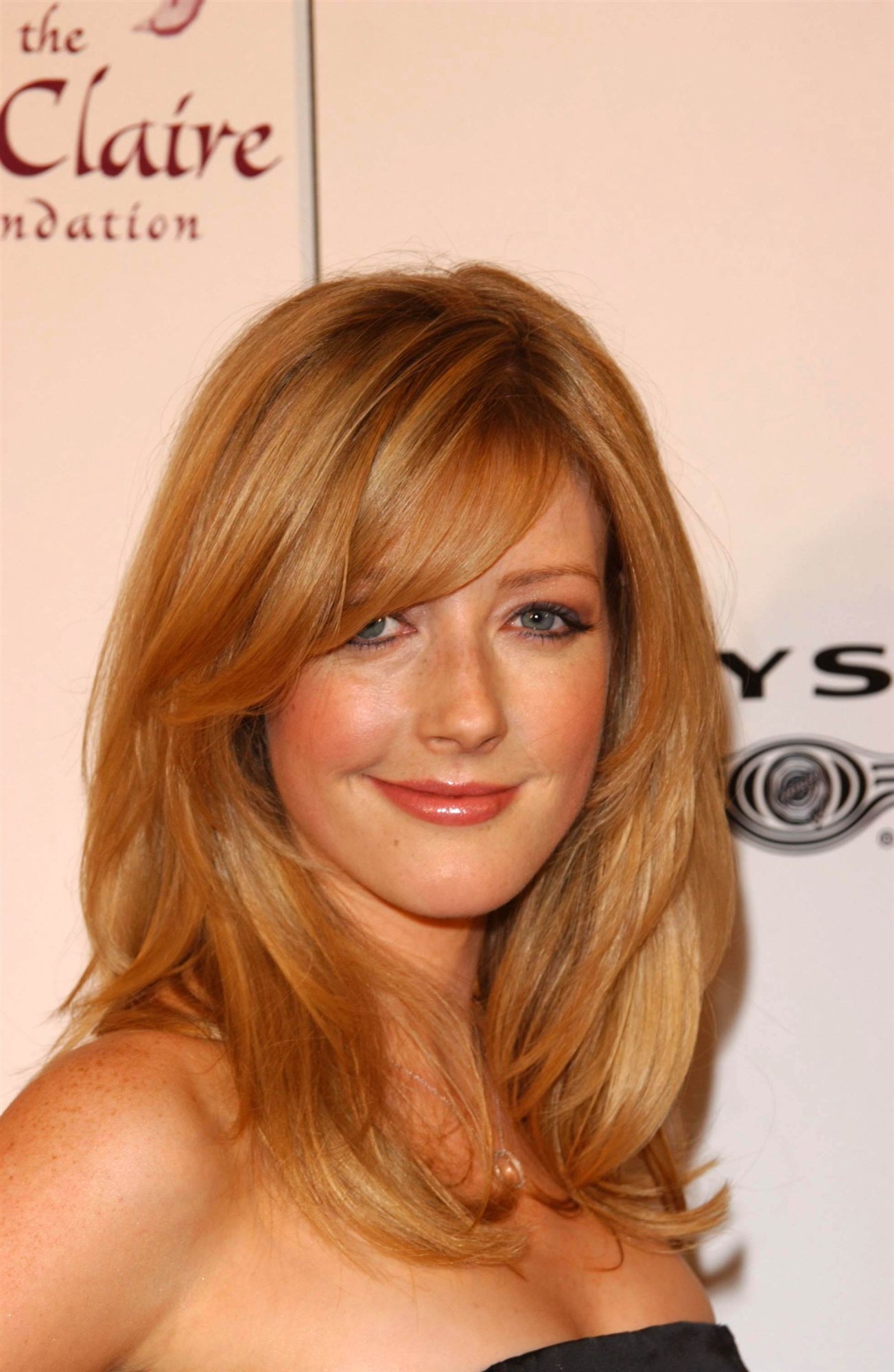 Jennifer Finnigan leaked wallpapers