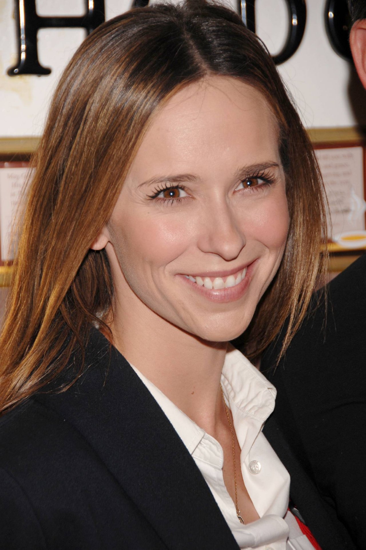 Jennifer Love Hewitt leaked wallpapers