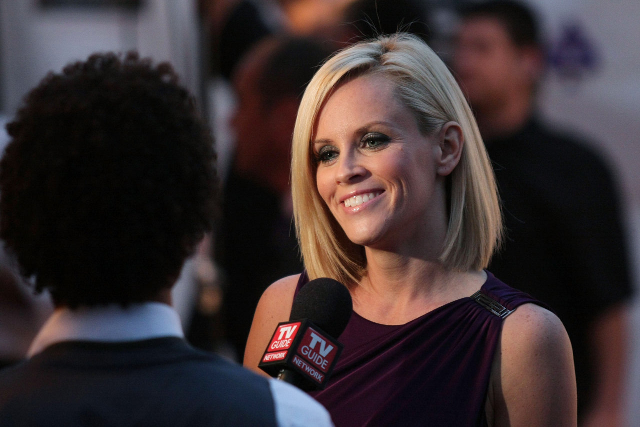 Jenny McCarthy leaked wallpapers