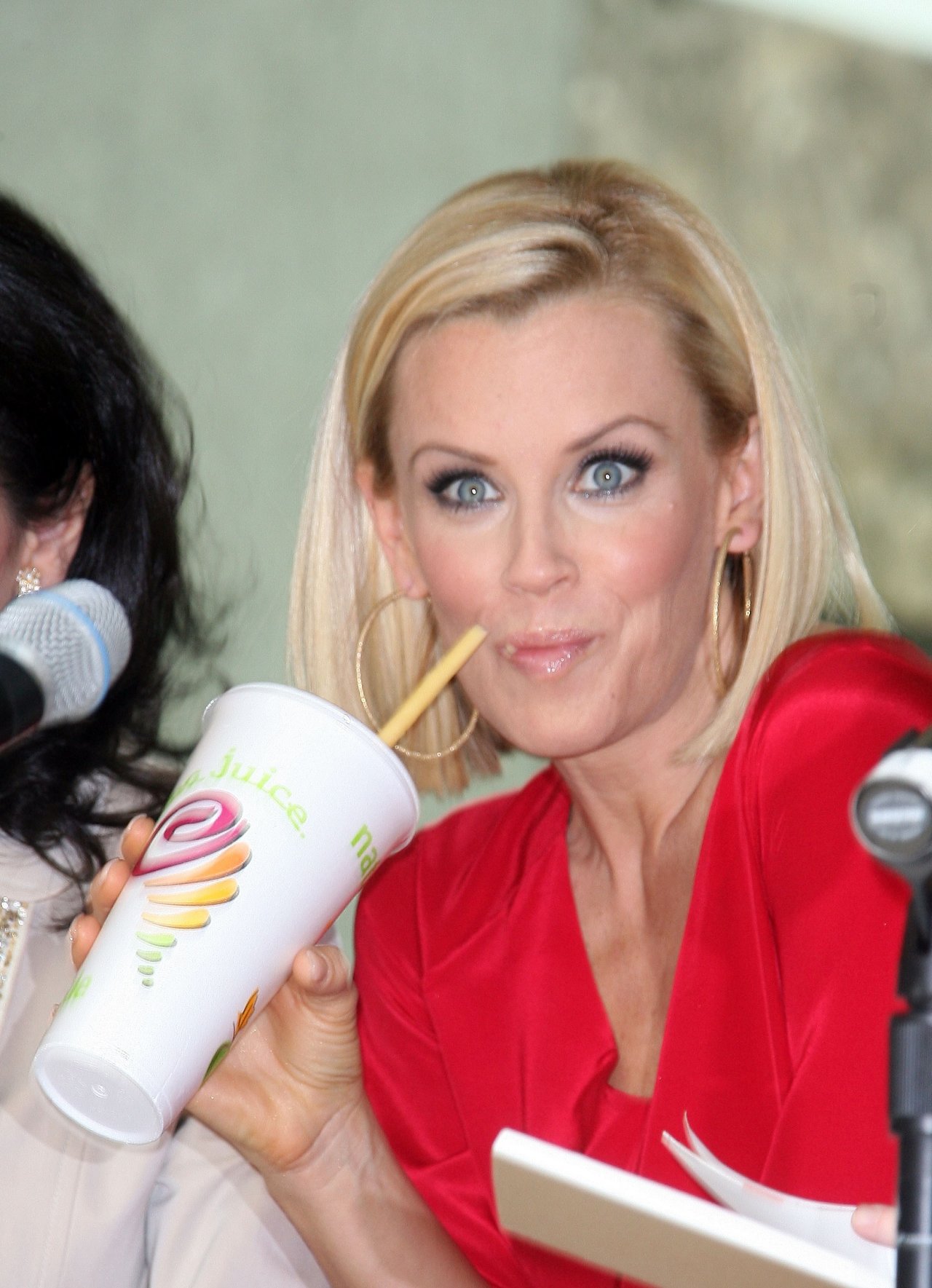 Jenny McCarthy leaked wallpapers