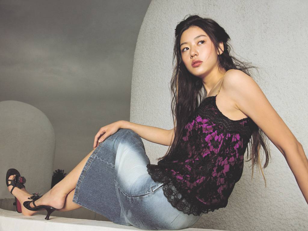 Jeon Ji Hyun leaked wallpapers