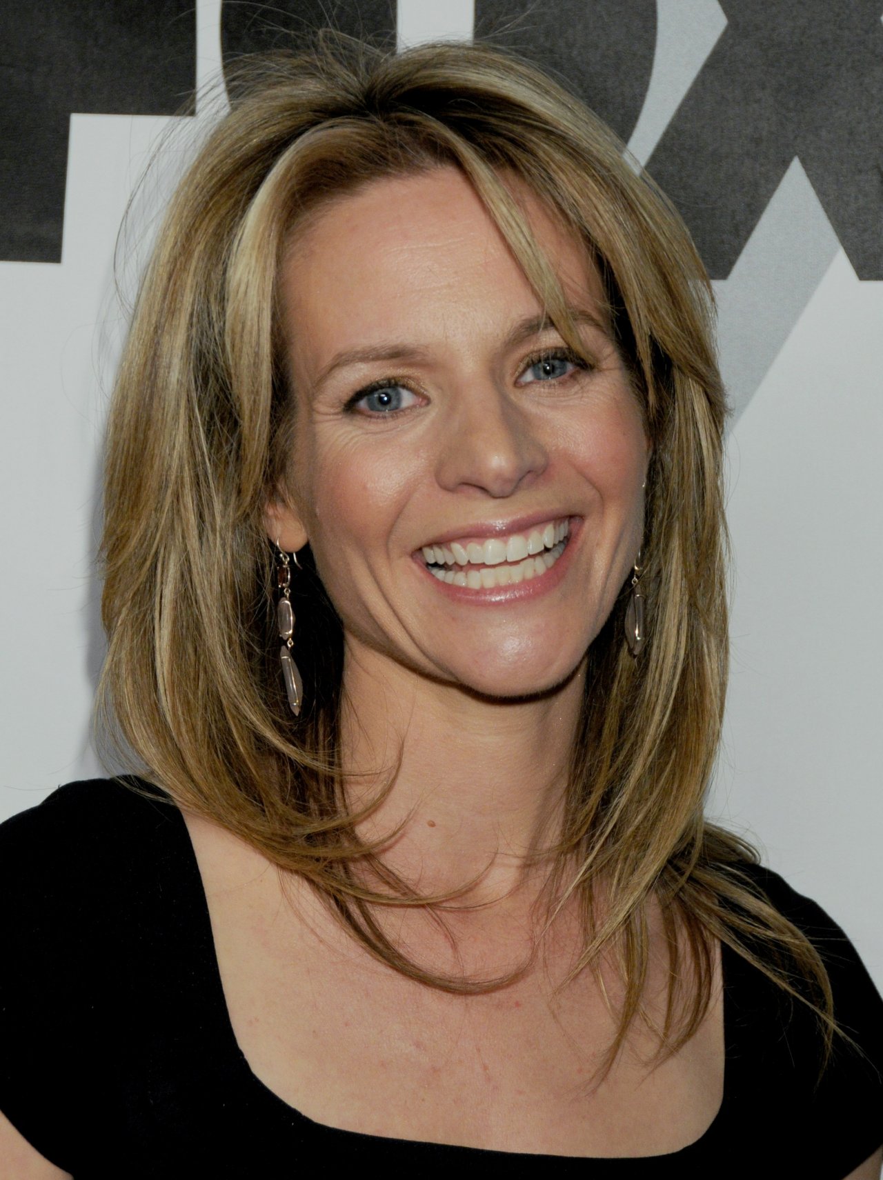 Jessalyn Gilsig leaked wallpapers