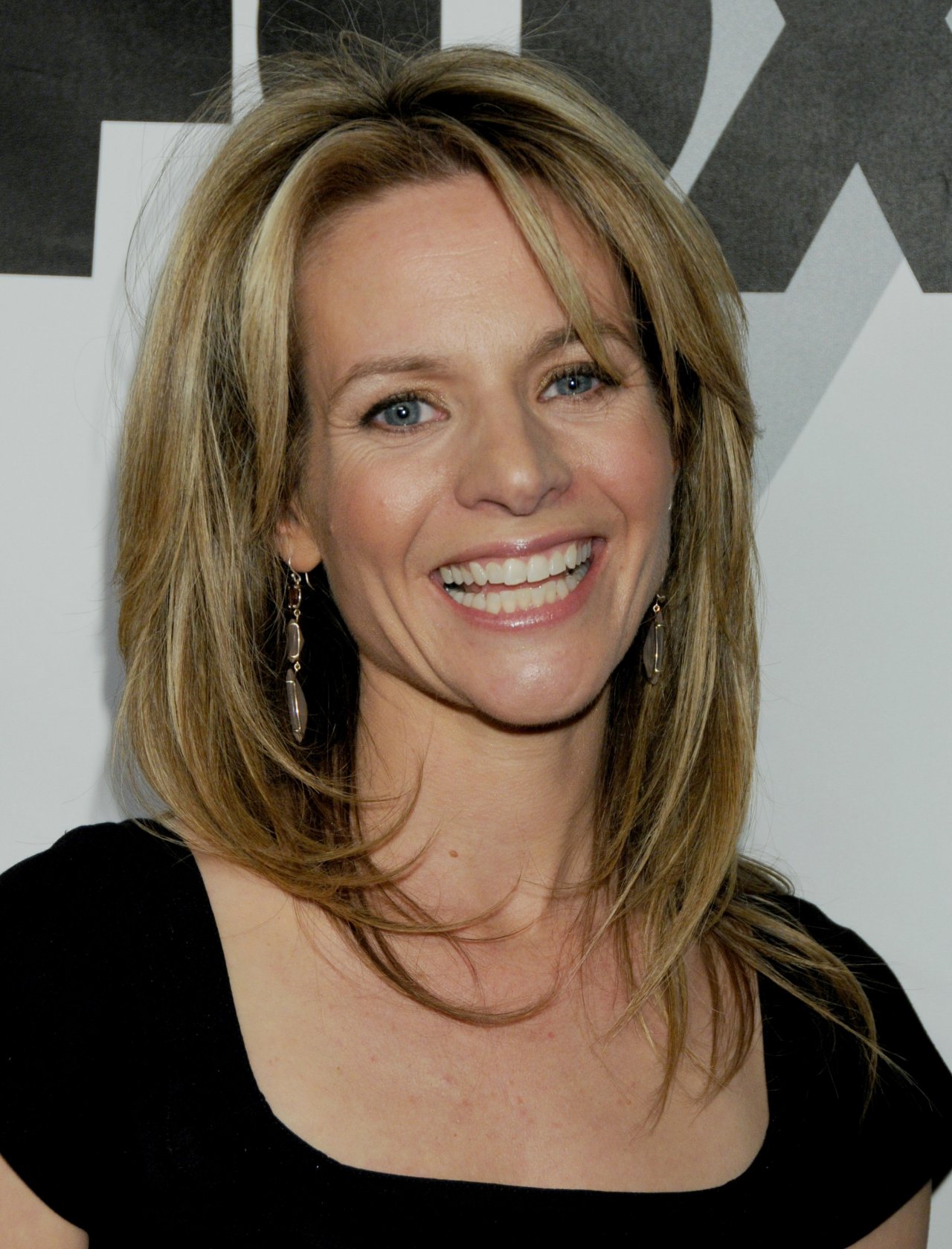 Jessalyn Gilsig leaked wallpapers