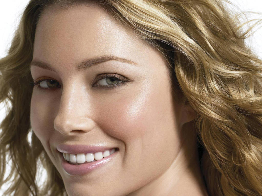 Jessica Biel leaked wallpapers