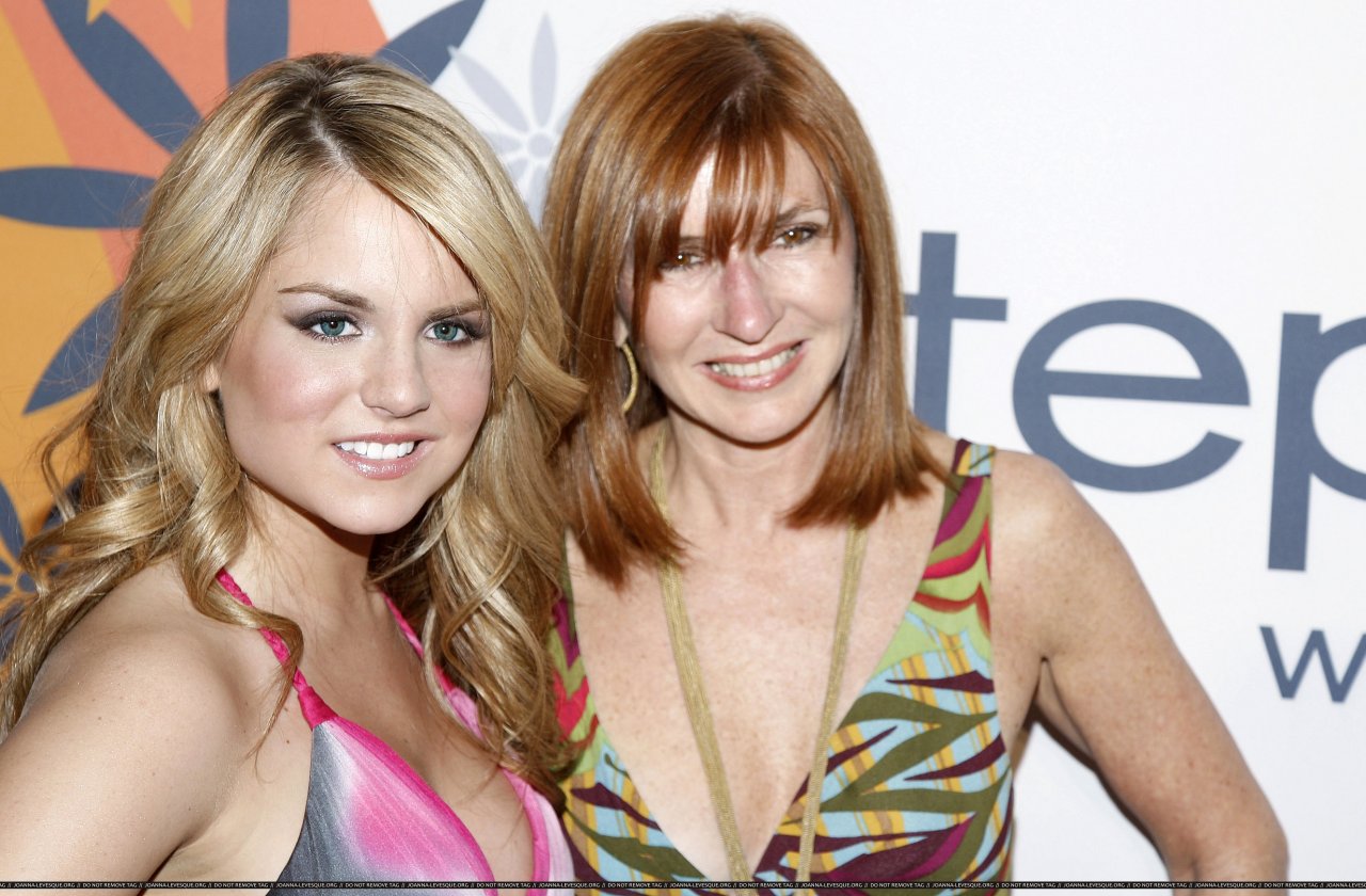 Jojo leaked wallpapers