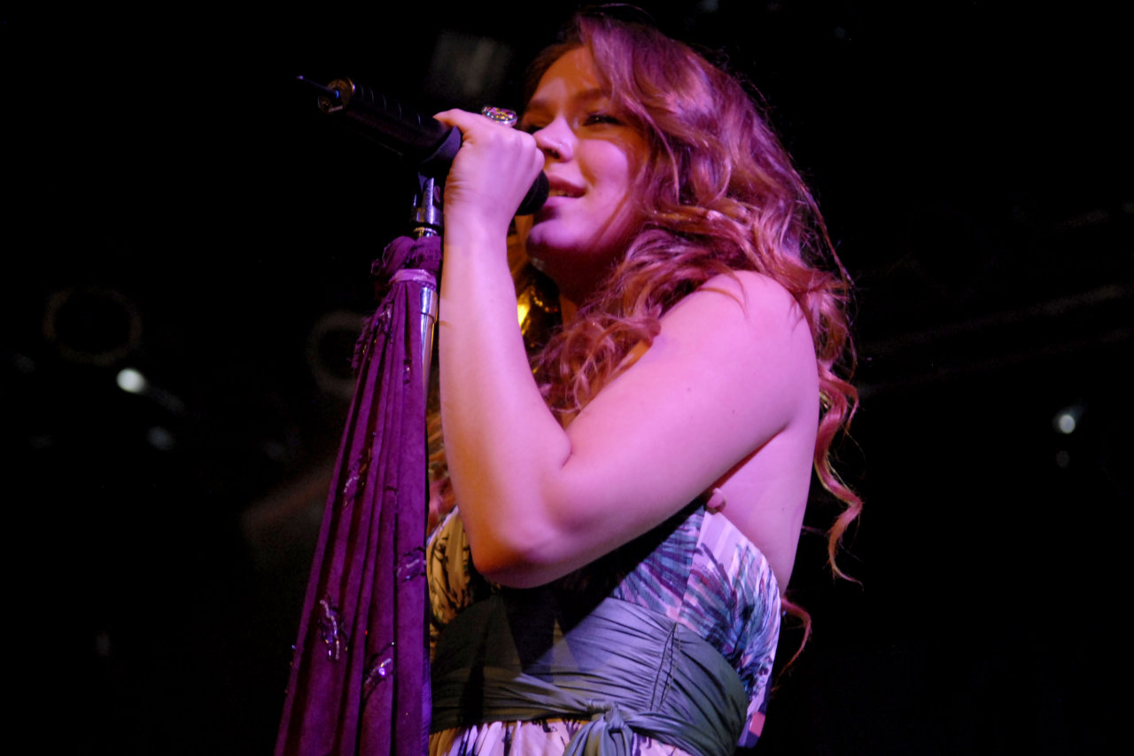 Joss Stone leaked wallpapers