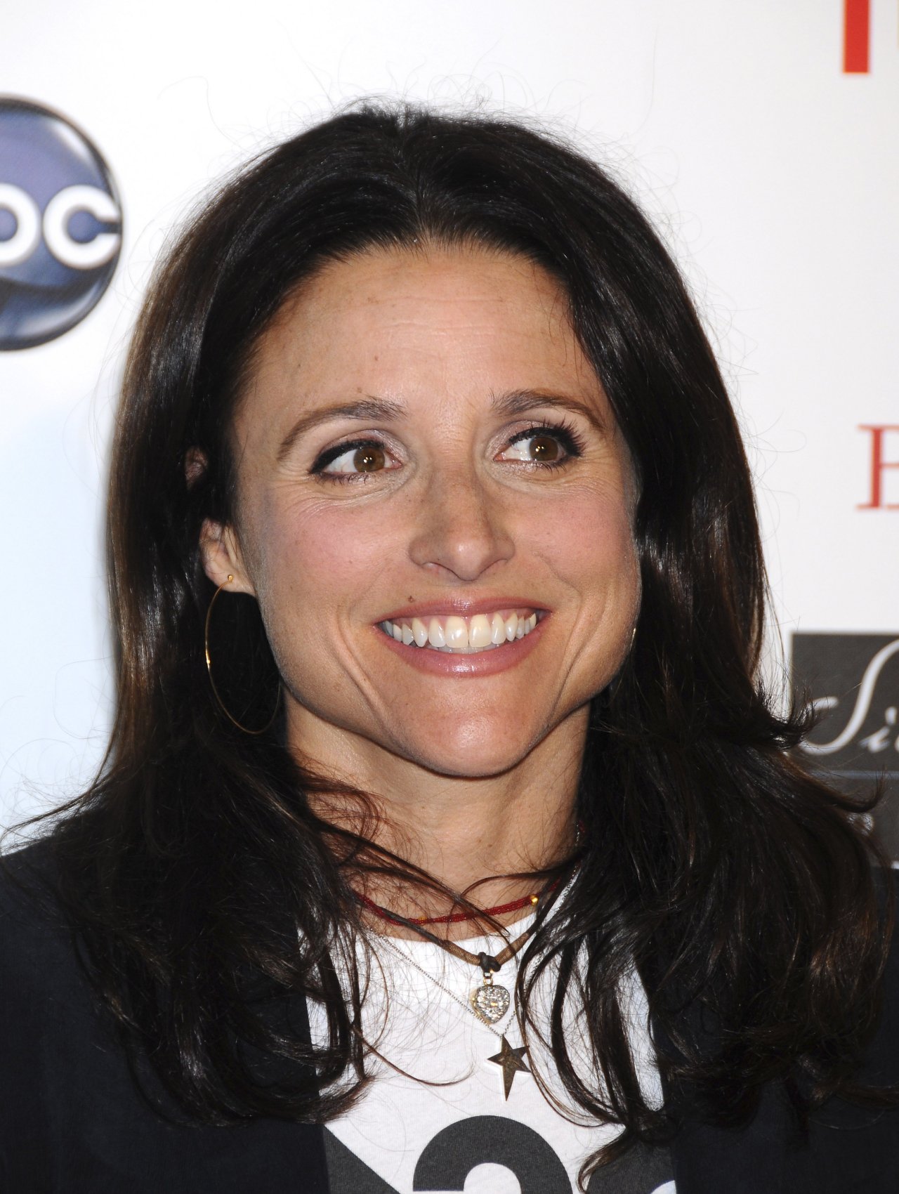 Julia Louis-Dreyfus leaked wallpapers