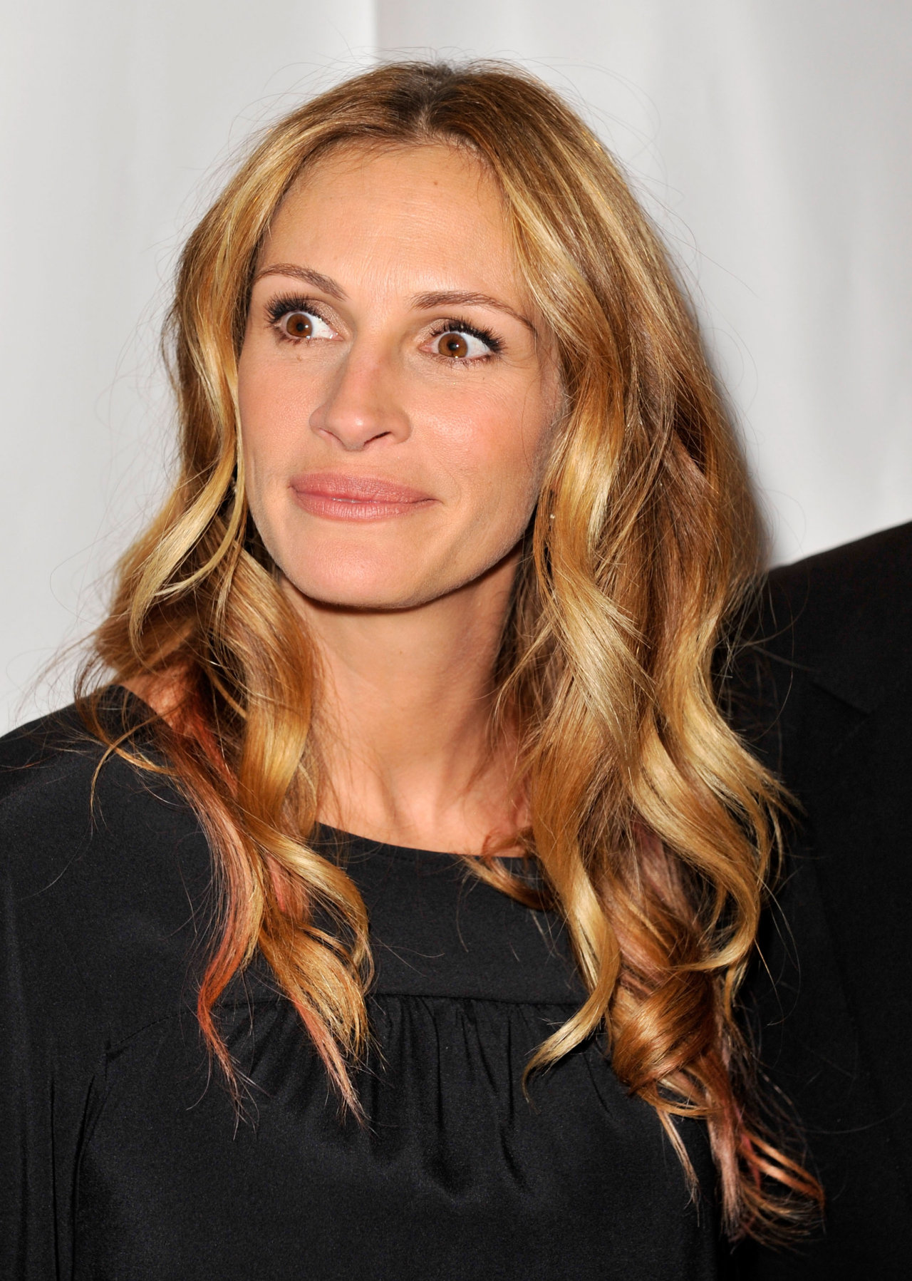 Julia Roberts leaked wallpapers