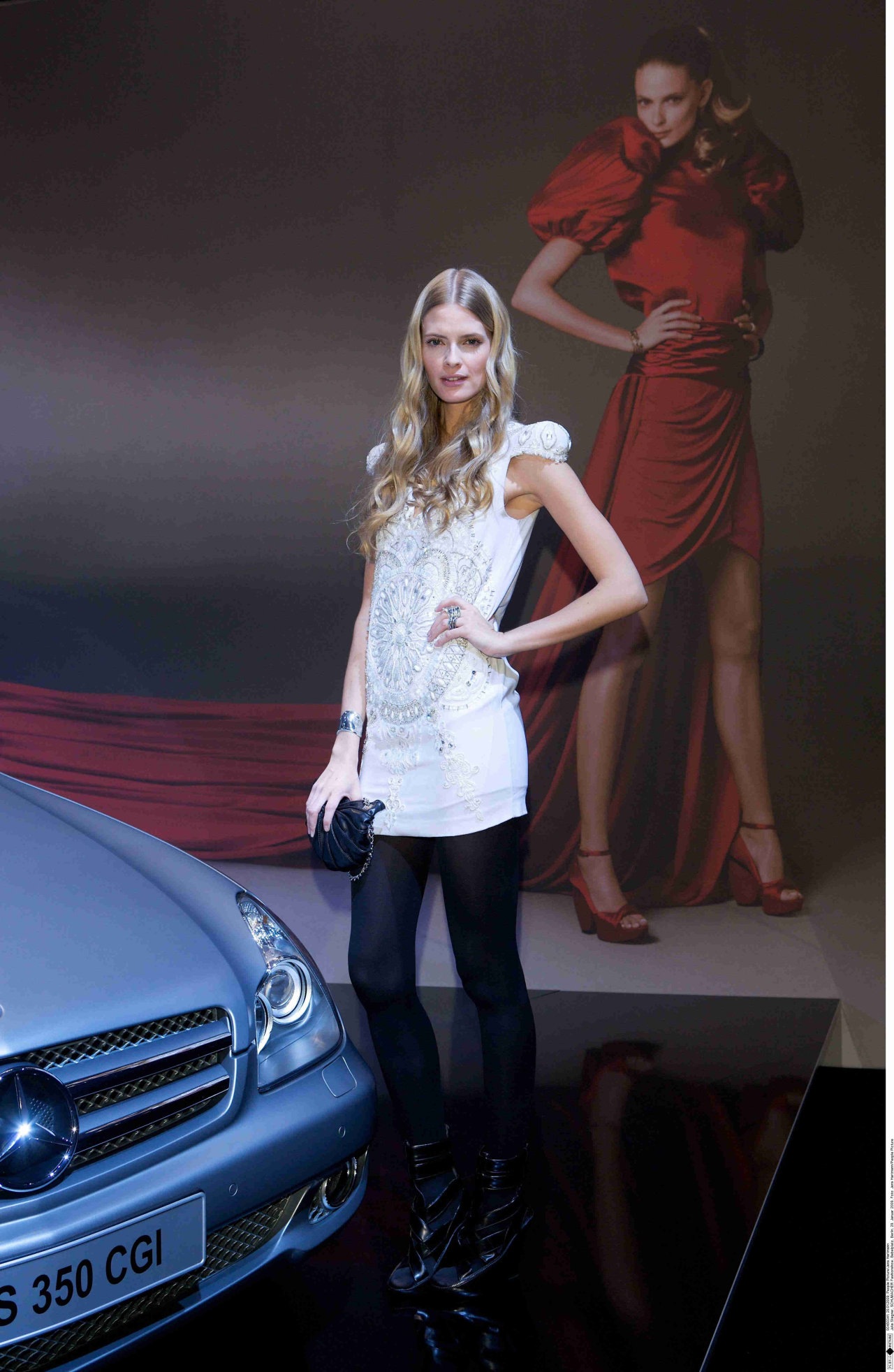 Julia Stegner leaked wallpapers