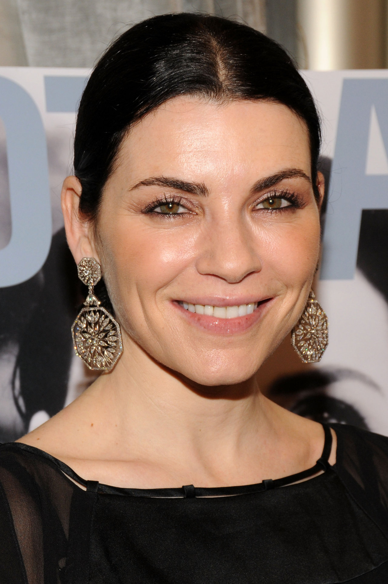 Julianna Margulies leaked wallpapers