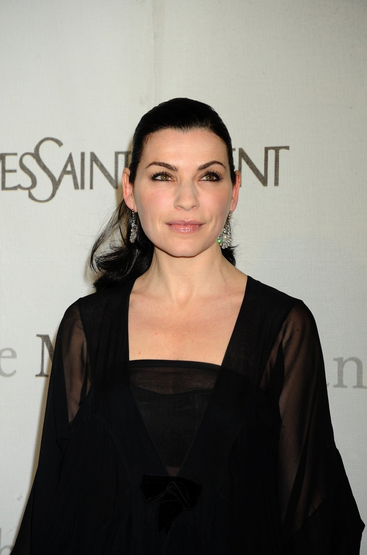 Julianna Margulies leaked wallpapers