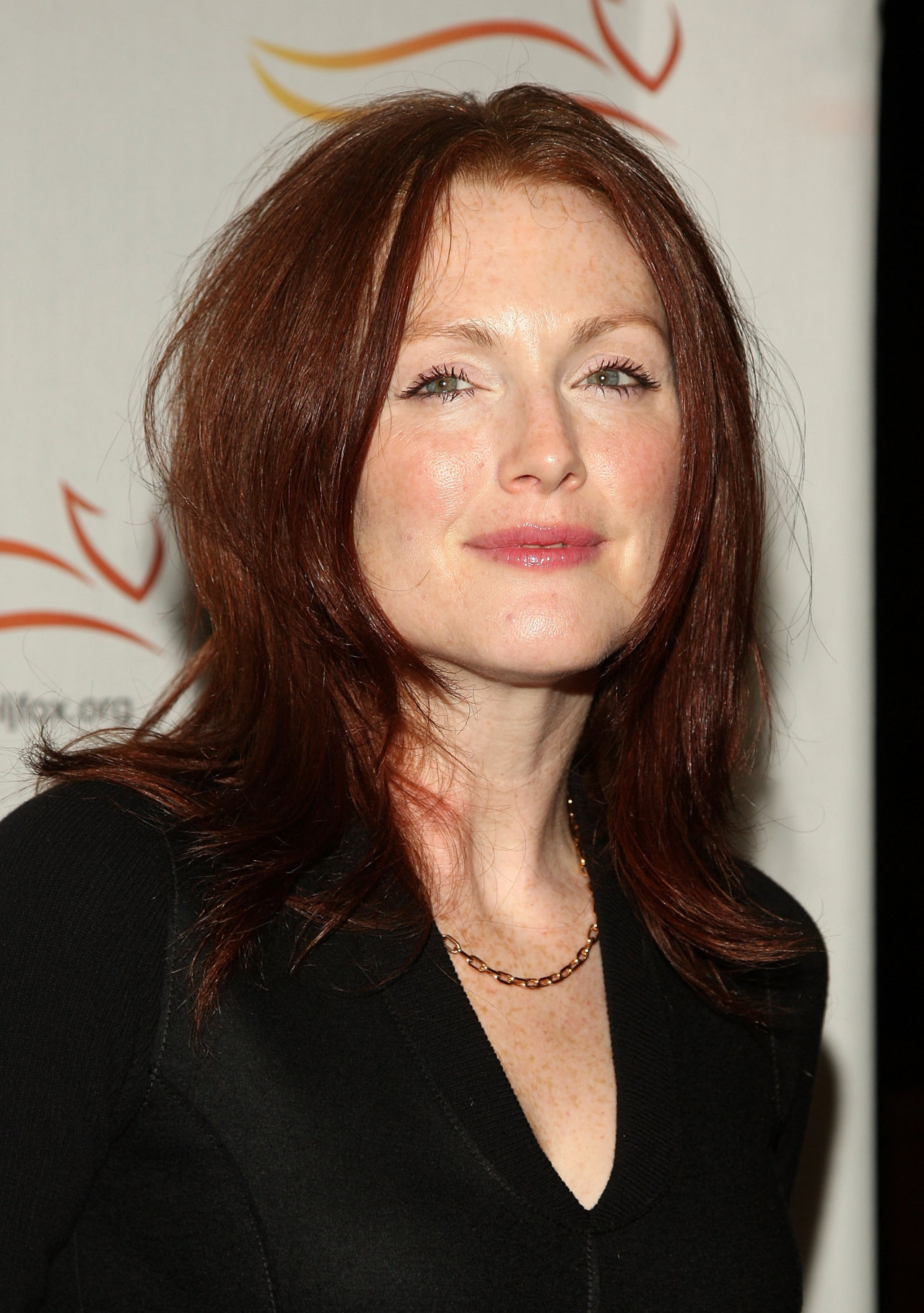 Julianne Moore leaked wallpapers