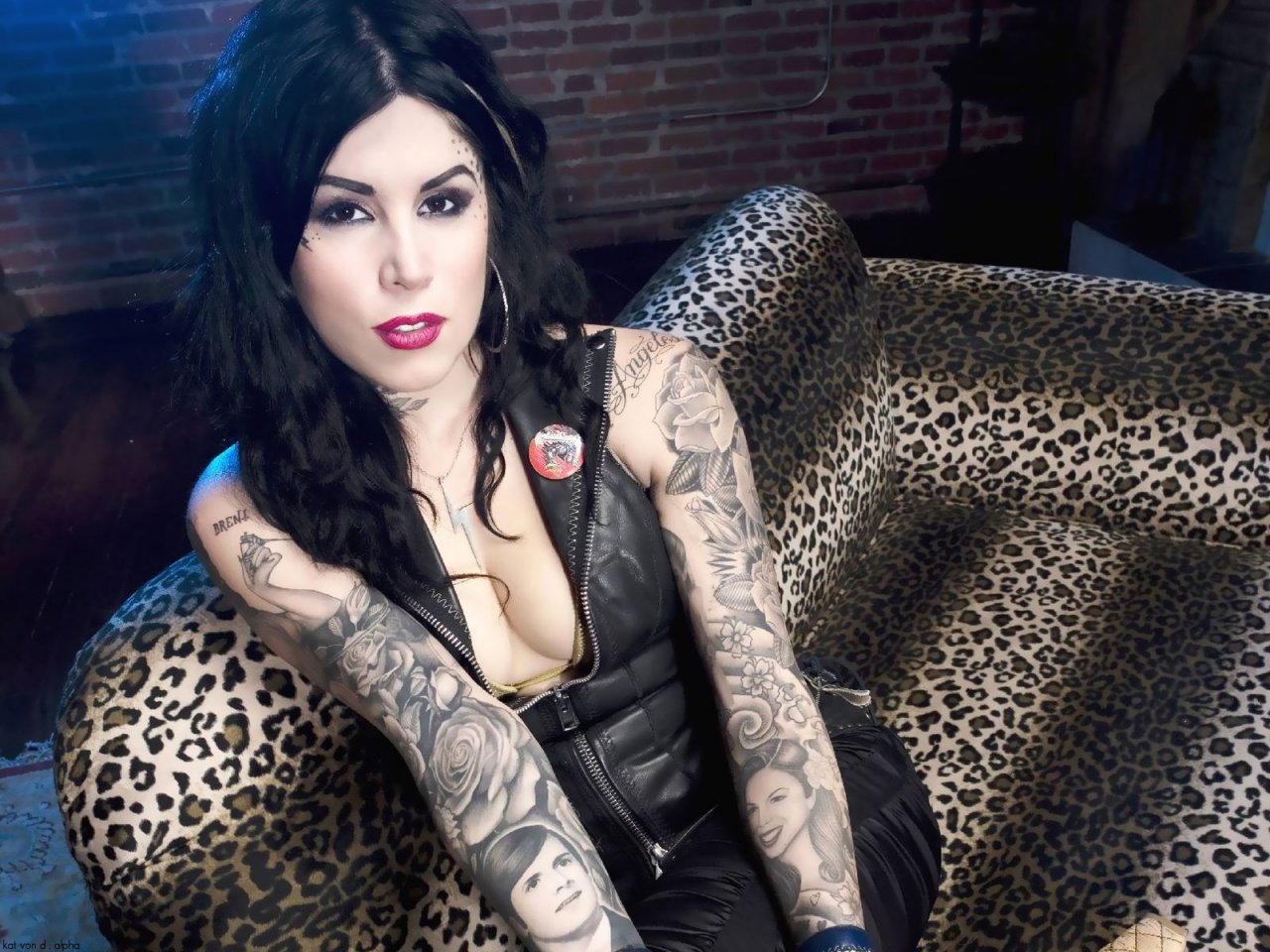 Kat Von D leaked wallpapers