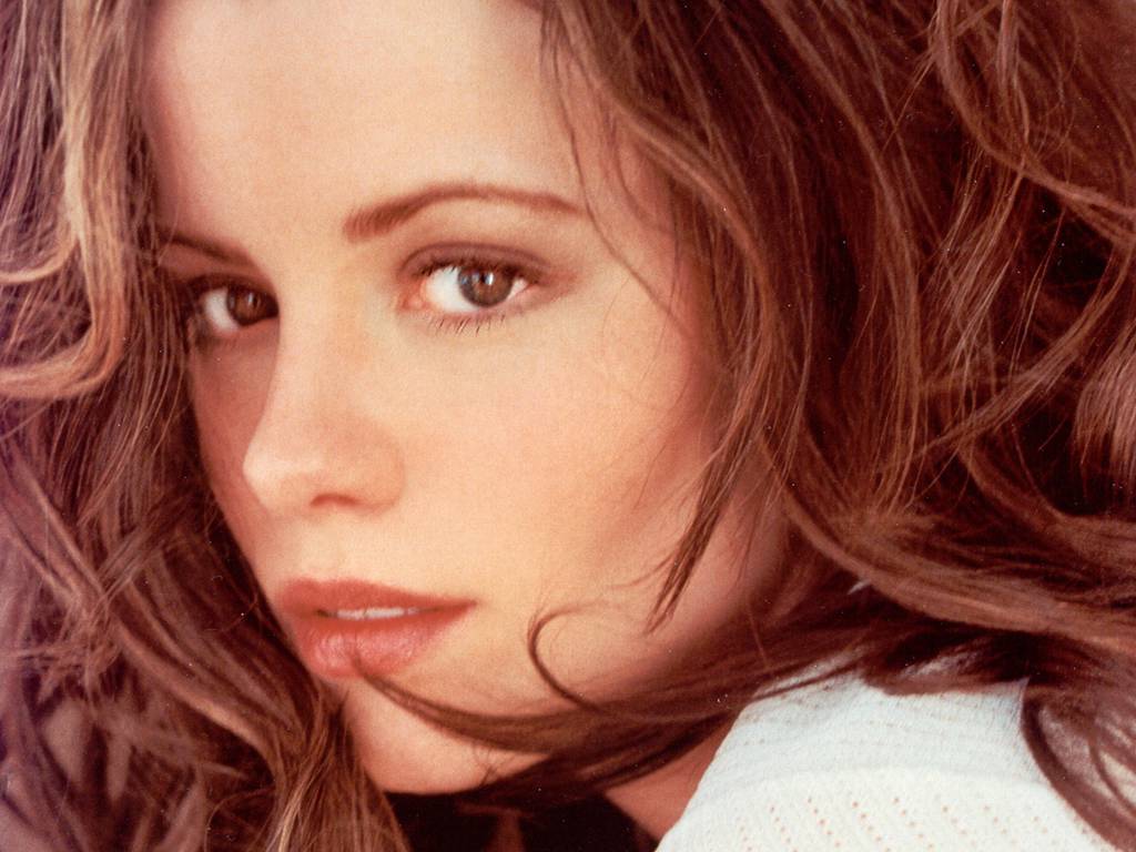 Kate Beckinsale leaked wallpapers