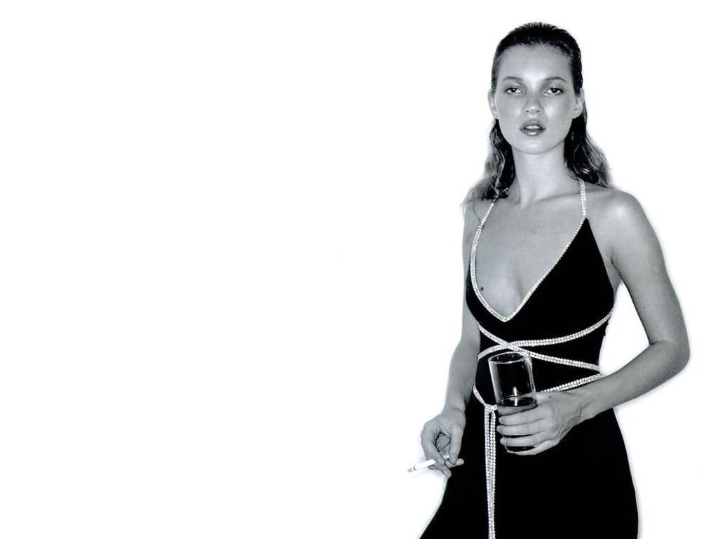 Kate Moss leaked wallpapers