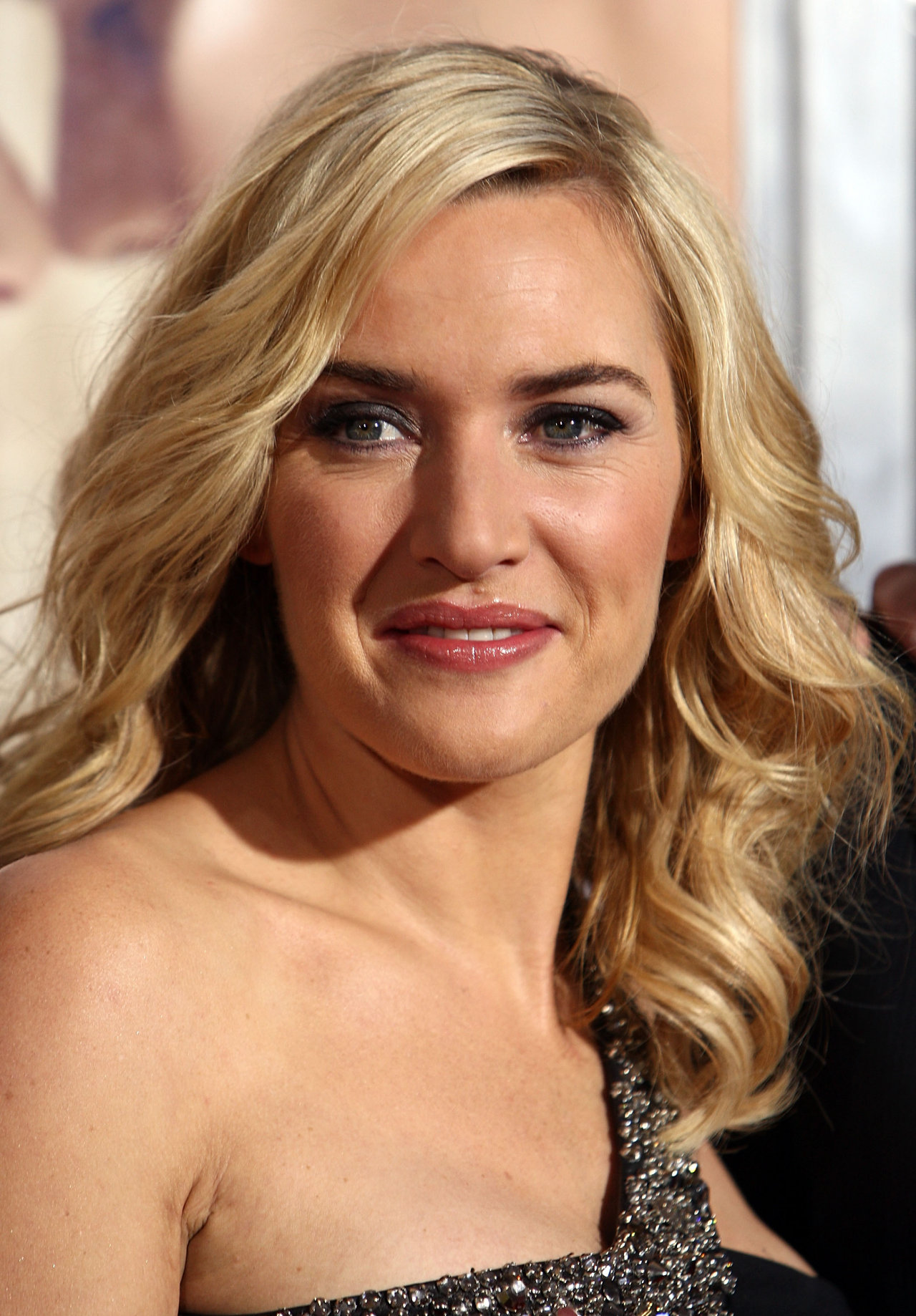 Kate Winslet leaked wallpapers