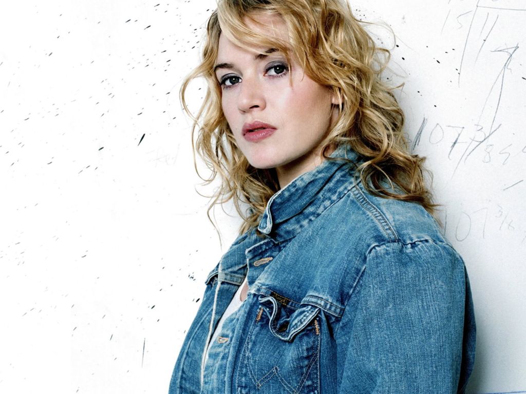 Kate Winslet leaked wallpapers