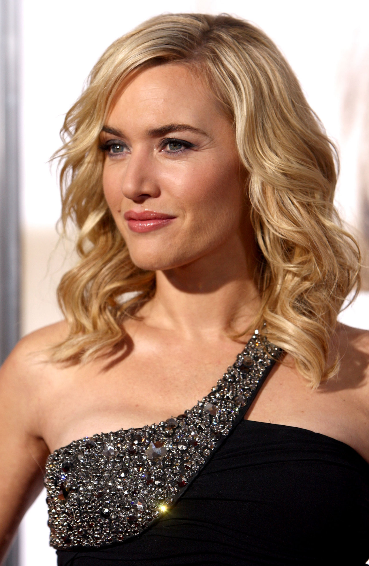 Kate Winslet leaked wallpapers