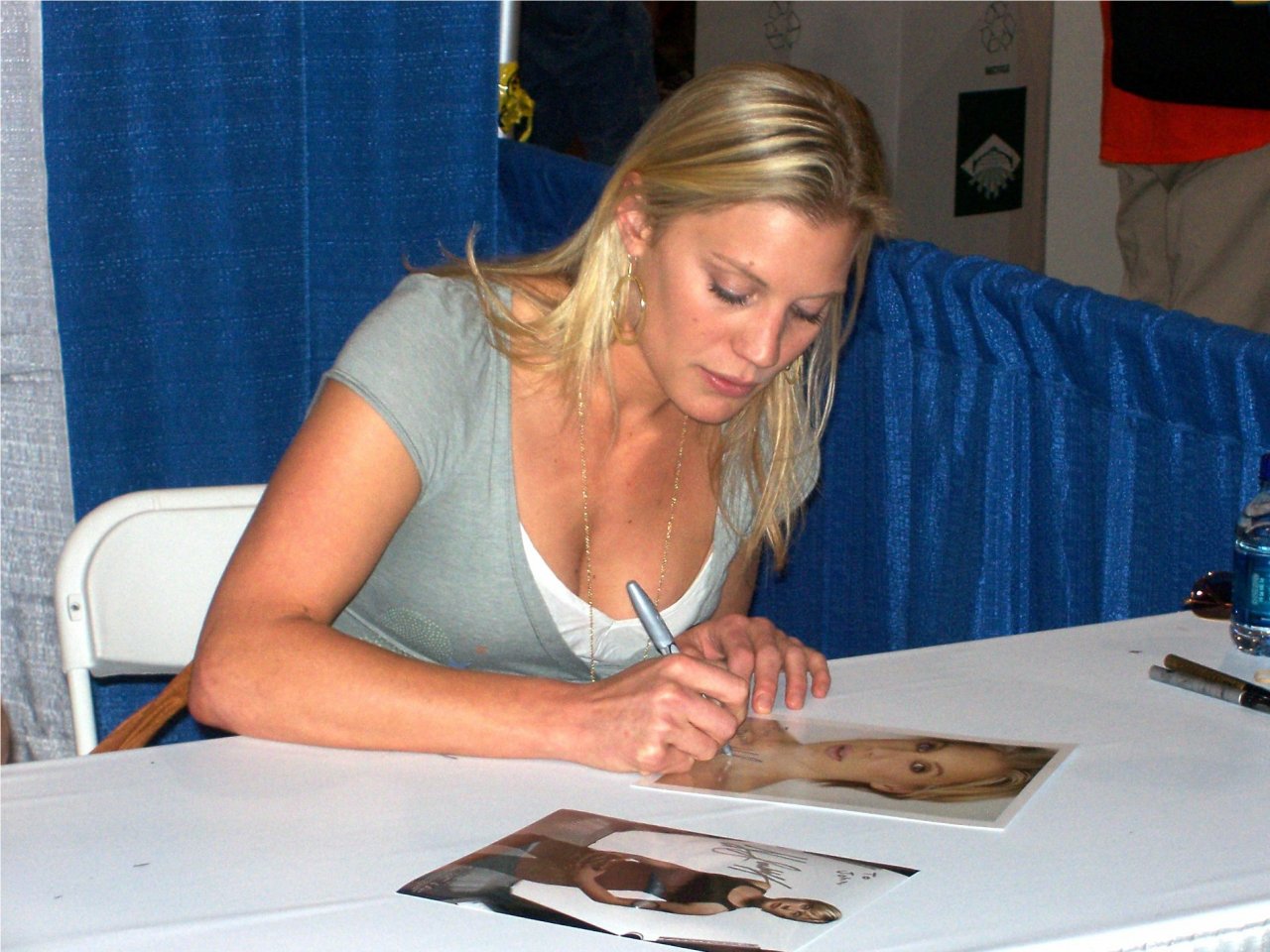 Katee Sackhoff leaked wallpapers