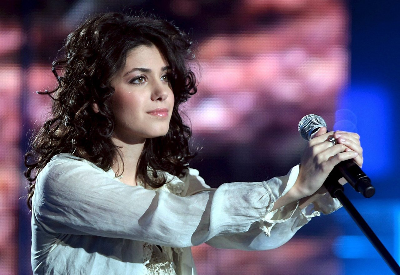 Katie Melua leaked wallpapers