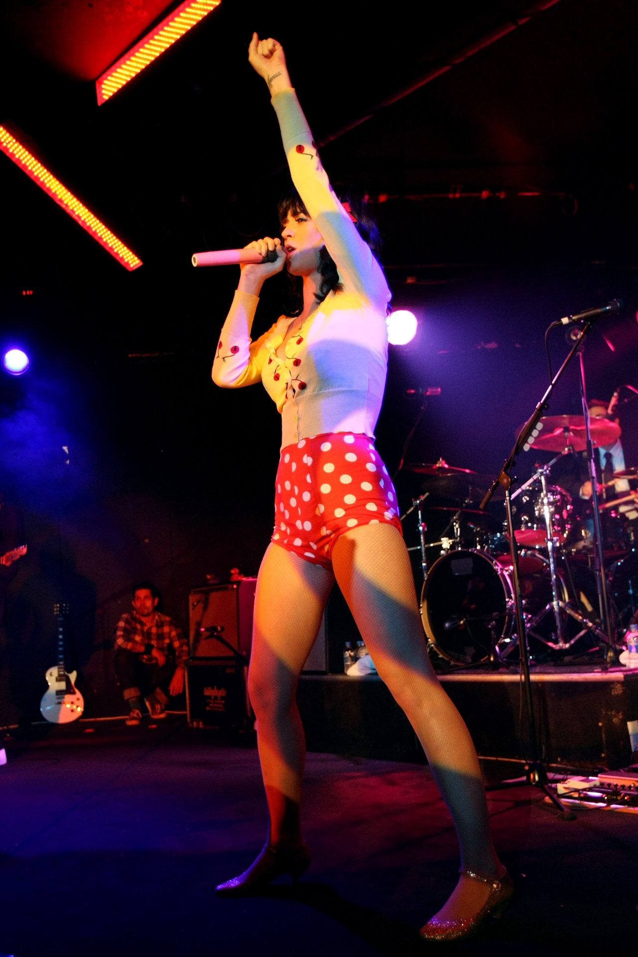 Katy Perry leaked wallpapers