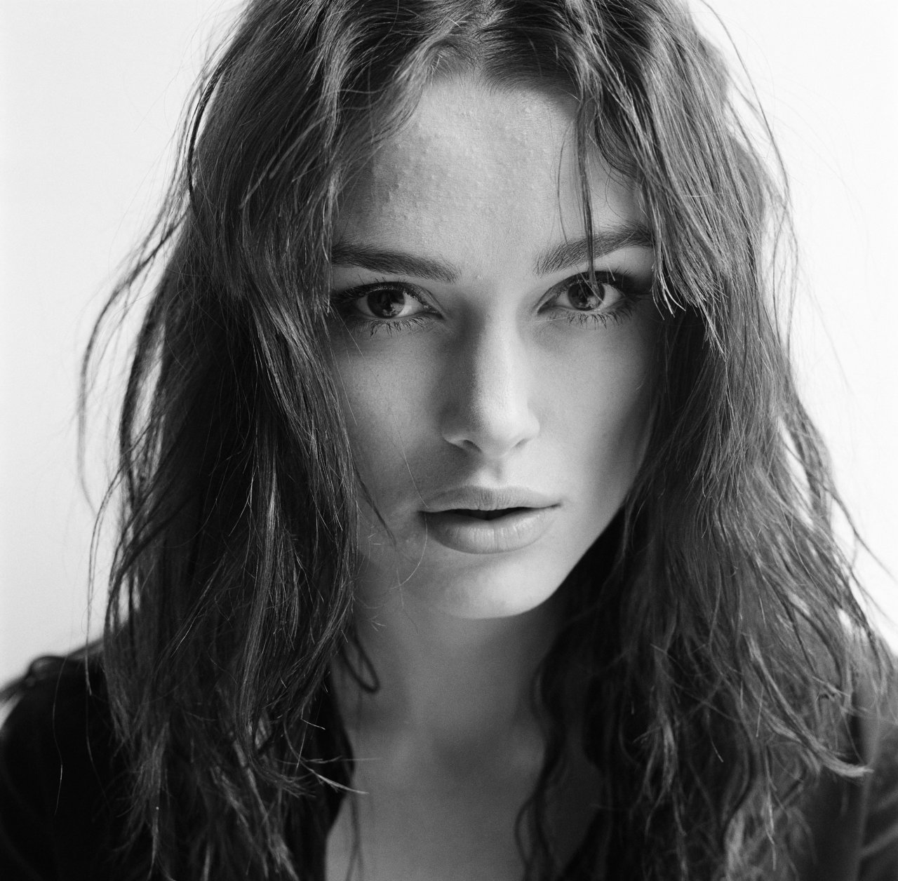 Keira Knightley leaked wallpapers