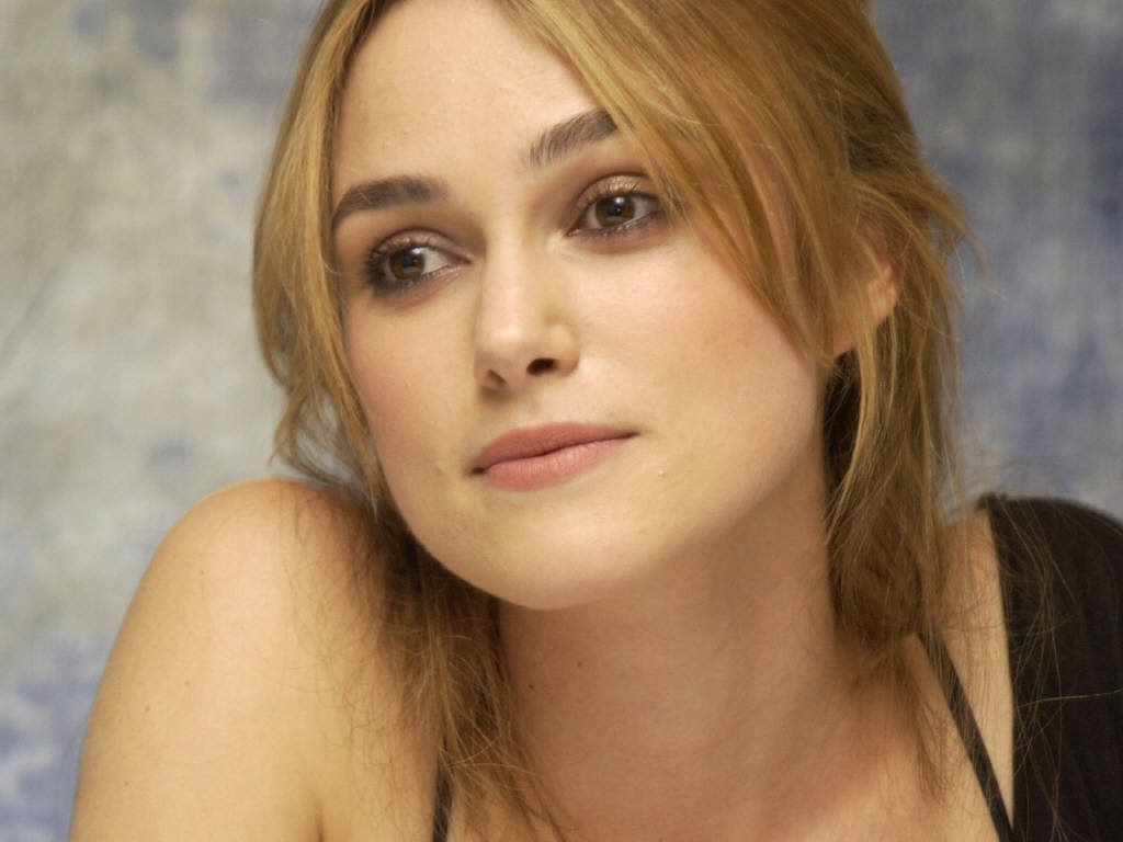 Keira Knightley leaked wallpapers