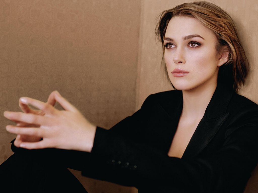 Keira Knightley leaked wallpapers