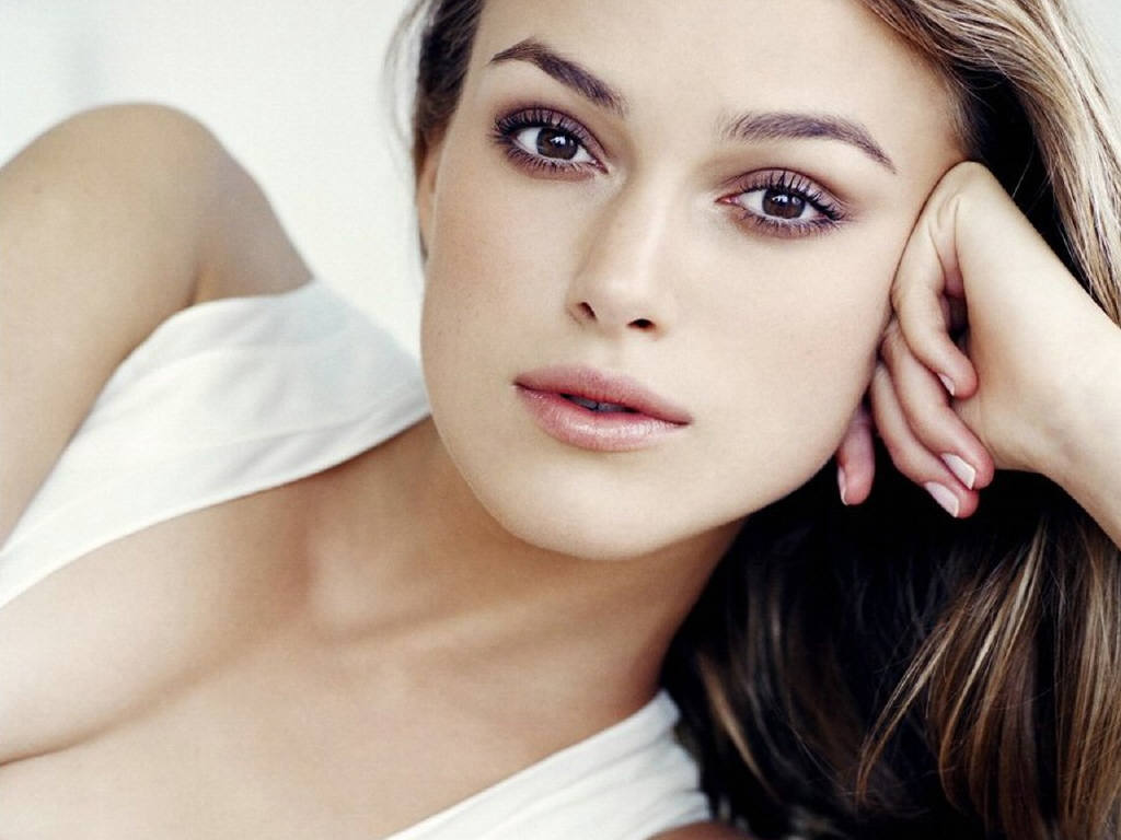 Keira Knightley leaked wallpapers