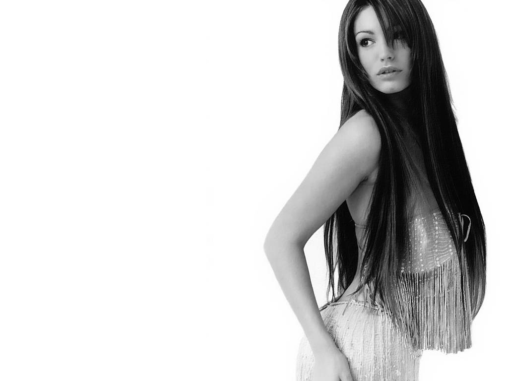 Kelly Brook leaked wallpapers