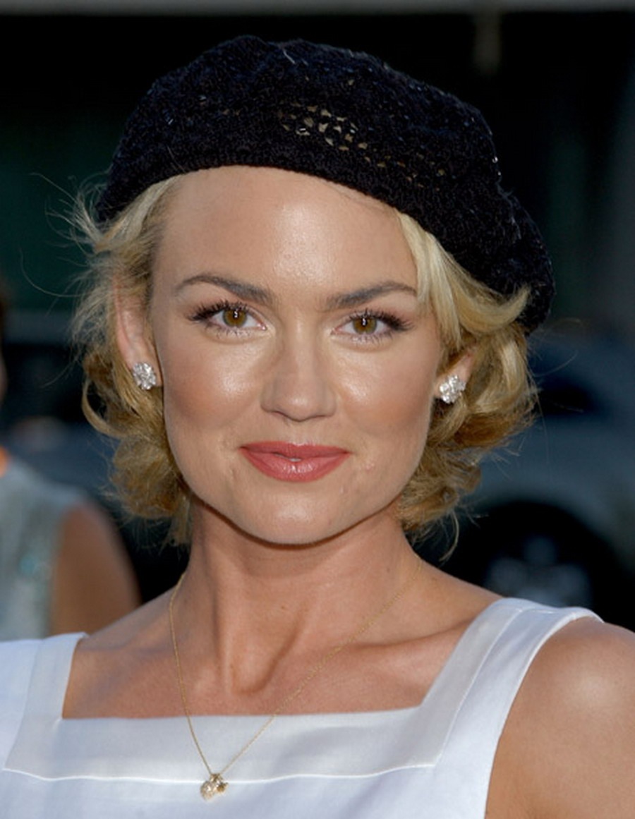 Kelly Carlson leaked wallpapers