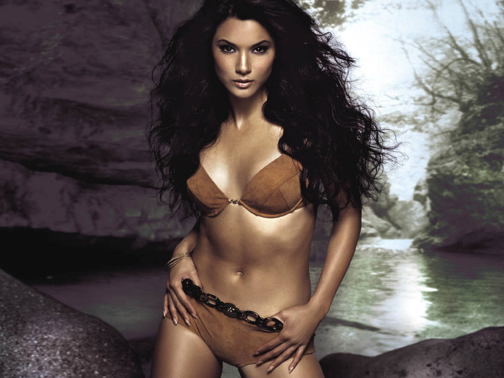 Kelly Hu leaked wallpapers