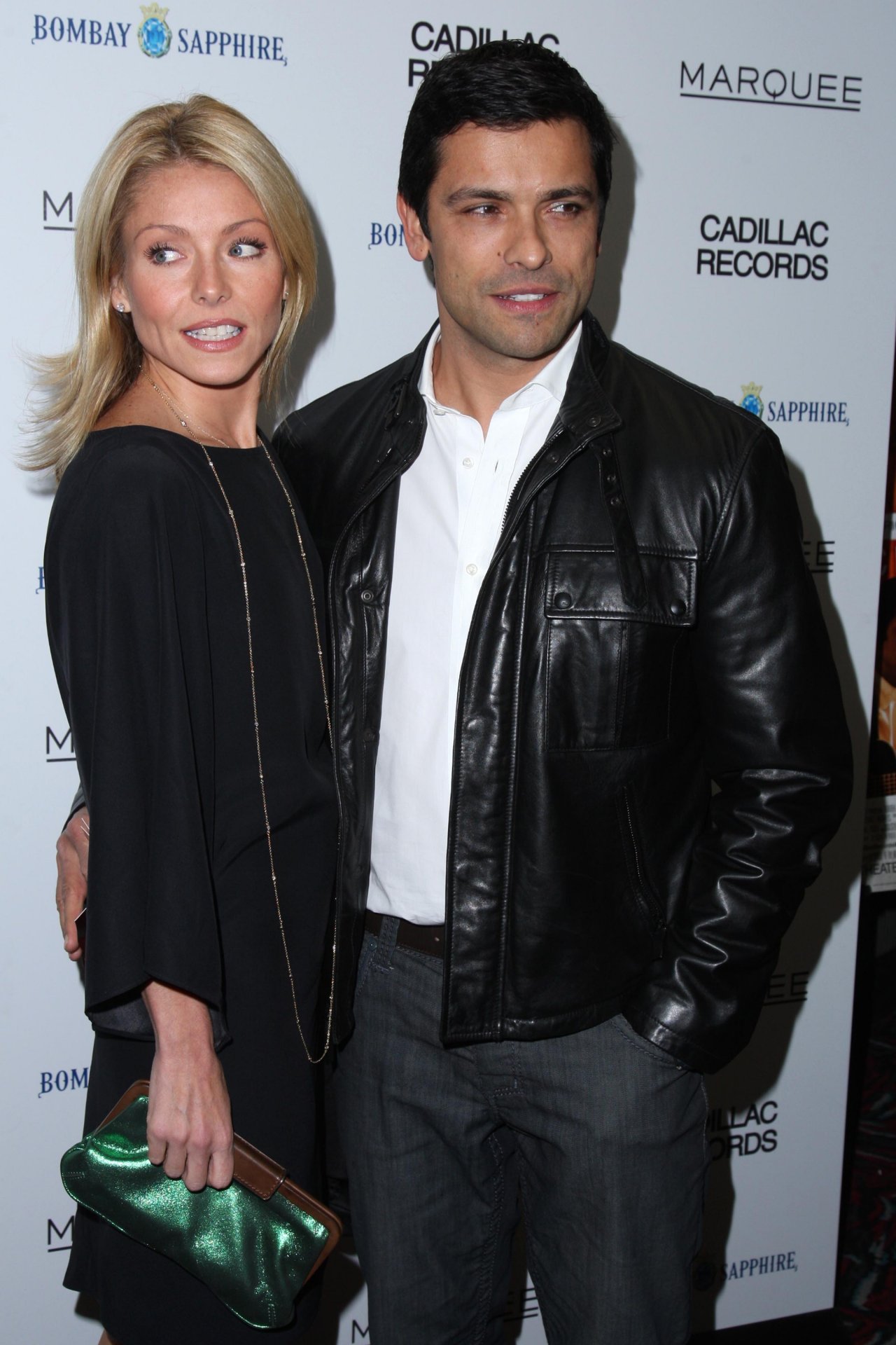 Kelly Ripa leaked wallpapers