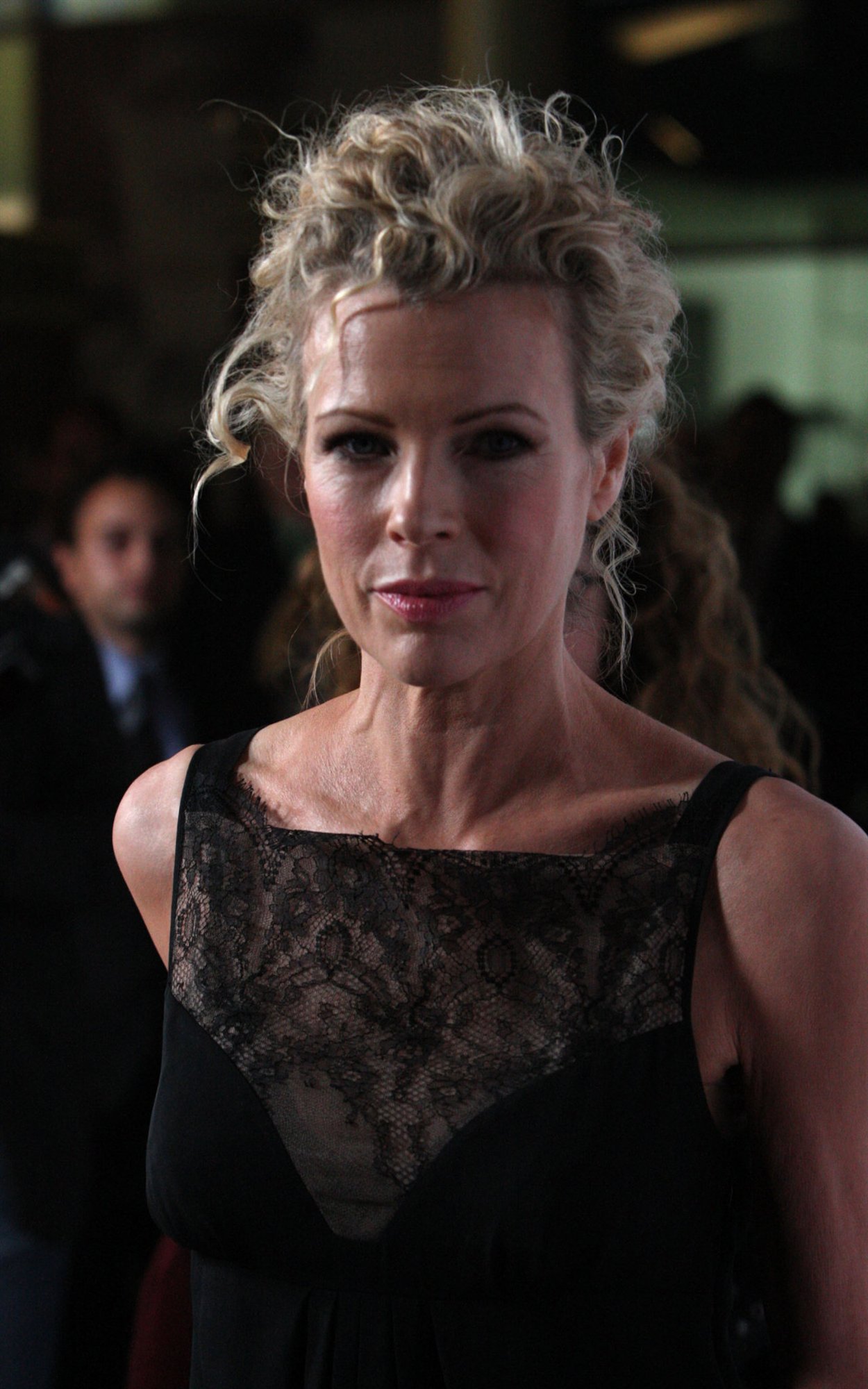 Kim Basinger leaked wallpapers