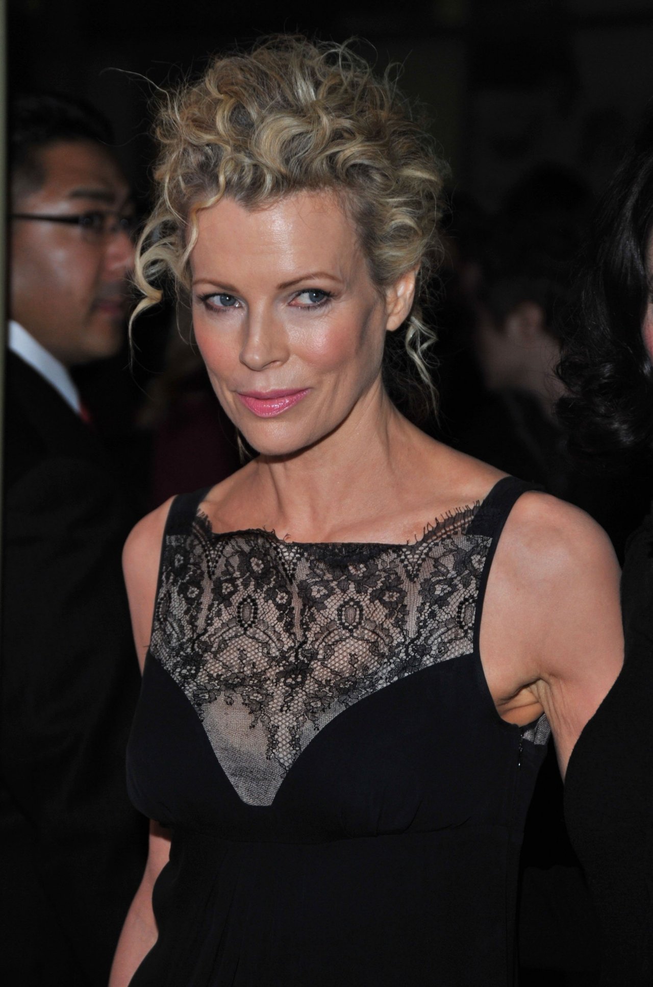 Kim Basinger leaked wallpapers