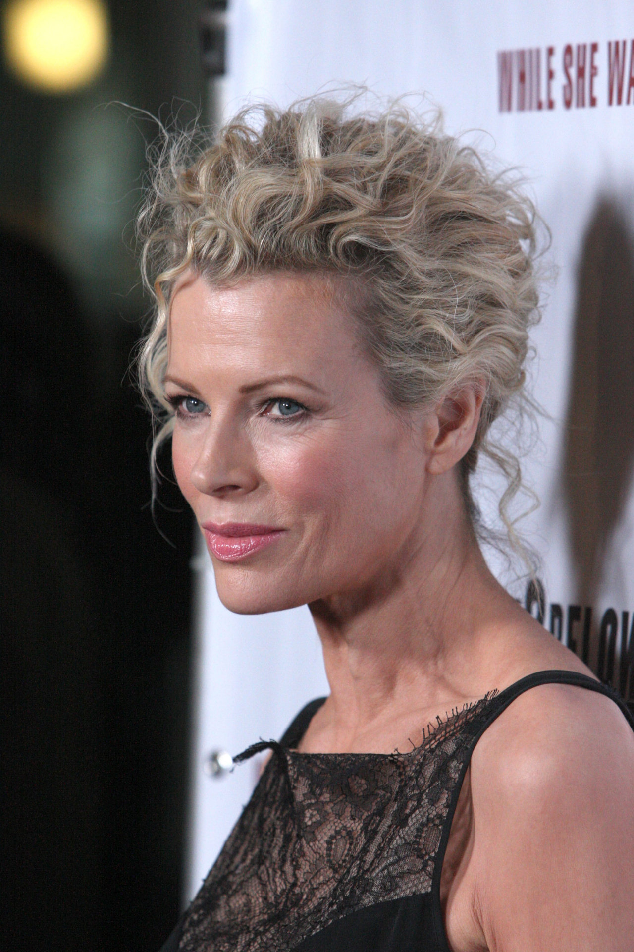 Kim Basinger leaked wallpapers