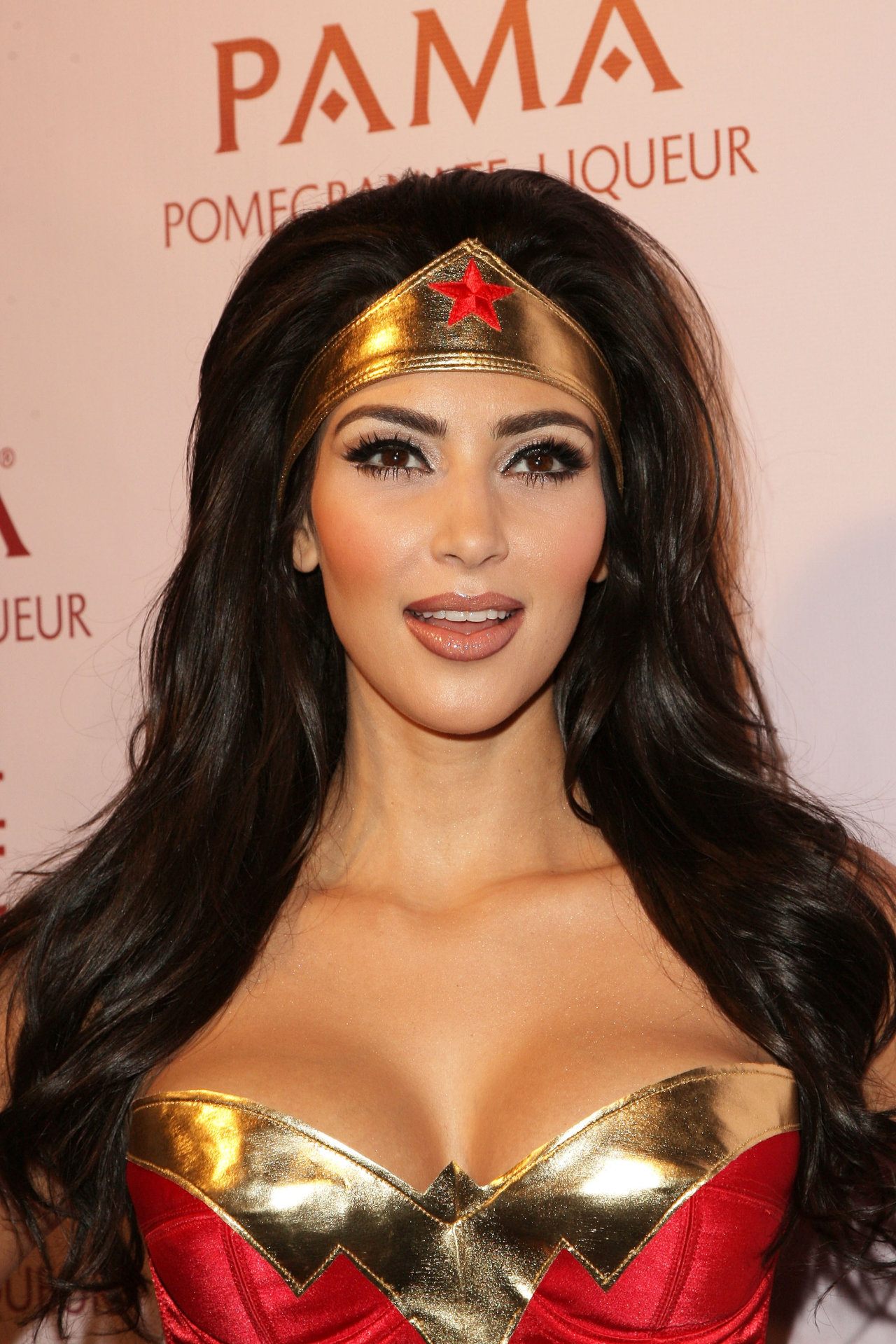 Kim Kardashian leaked wallpapers