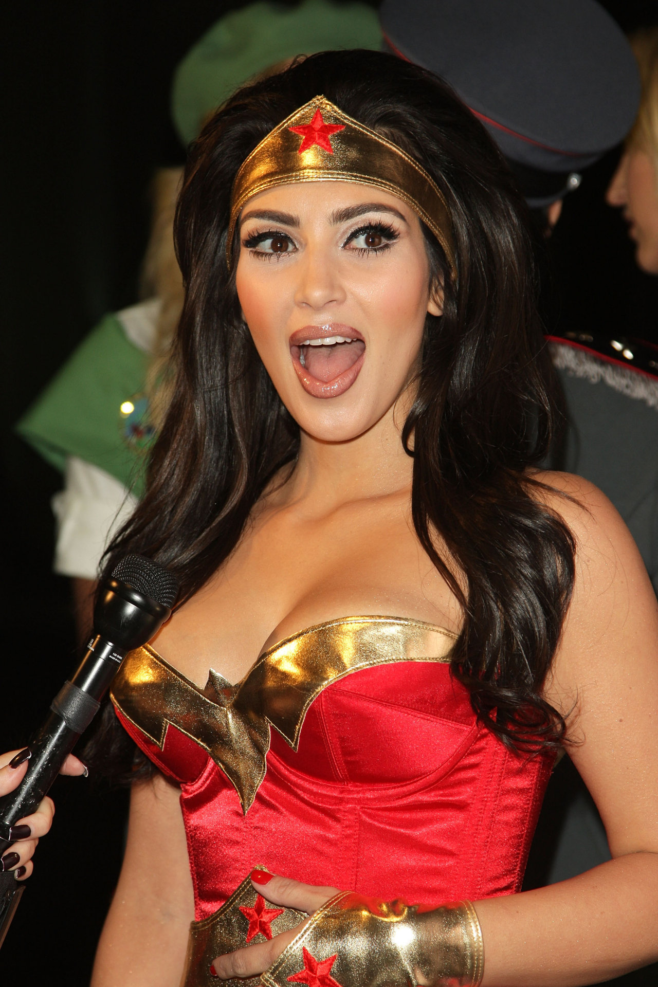 Kim Kardashian leaked wallpapers