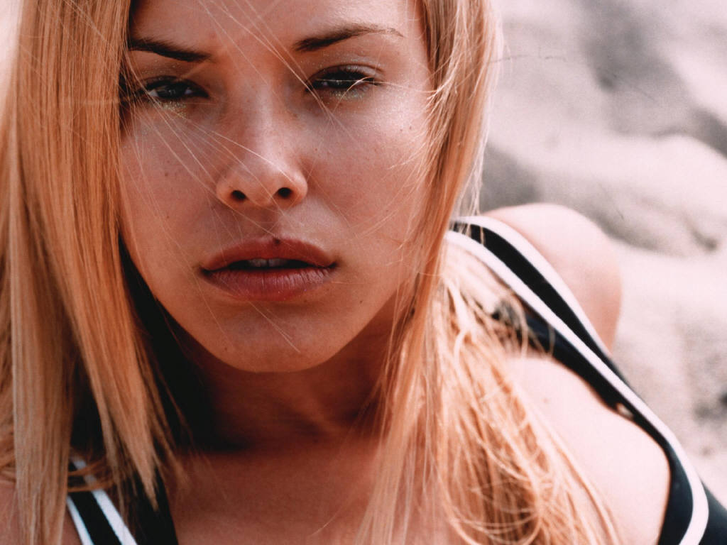 Kristanna Loken leaked wallpapers